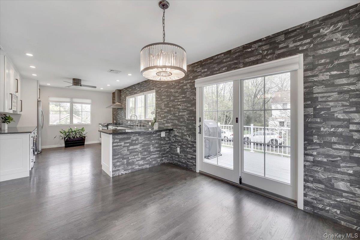 10 Sandhage Drive, Pearl River, NY 10965