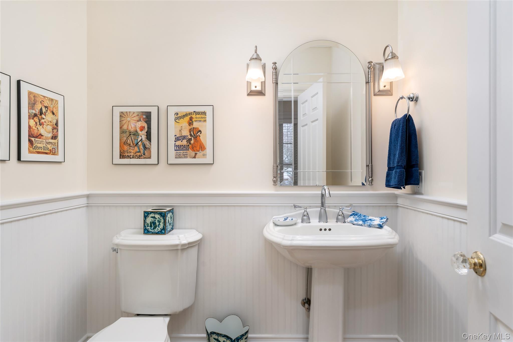 3 Whispering Fields Court, Water Mill, NY 11976