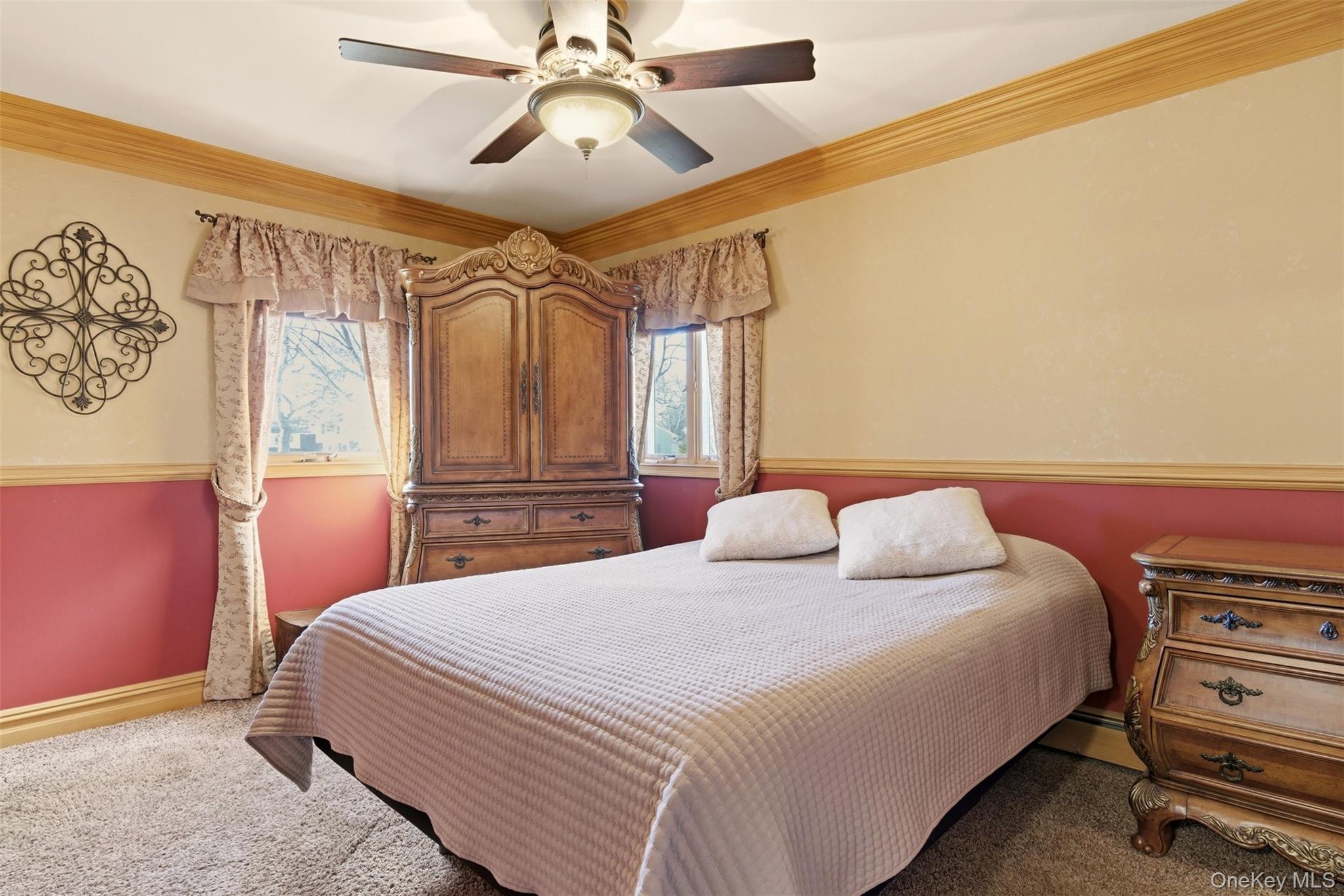 15 Leeward Lane, Commack, NY 11725