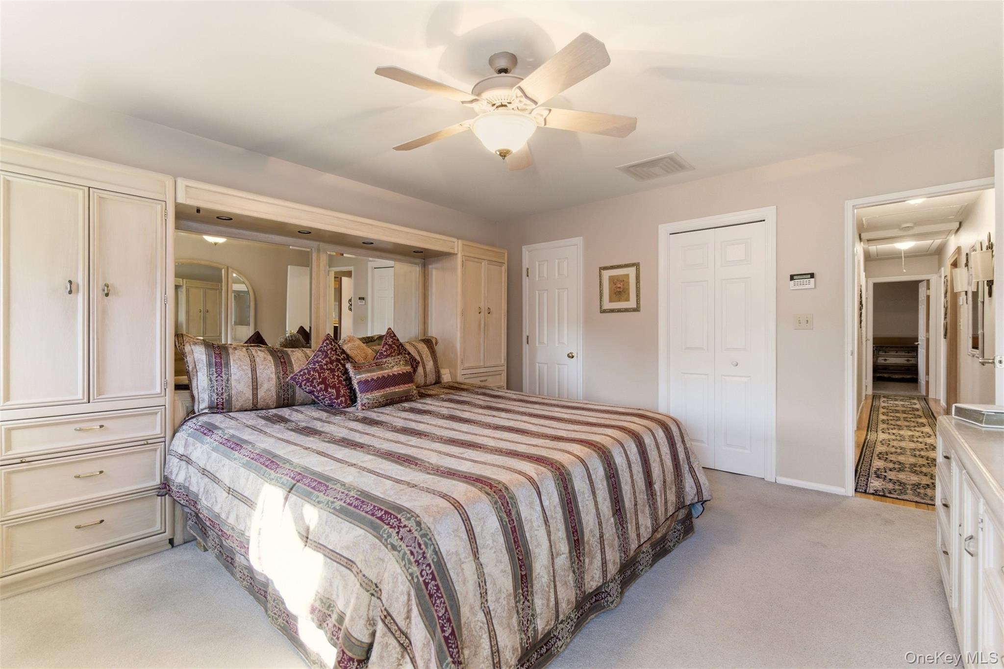 15 Leeward Lane, Commack, NY 11725