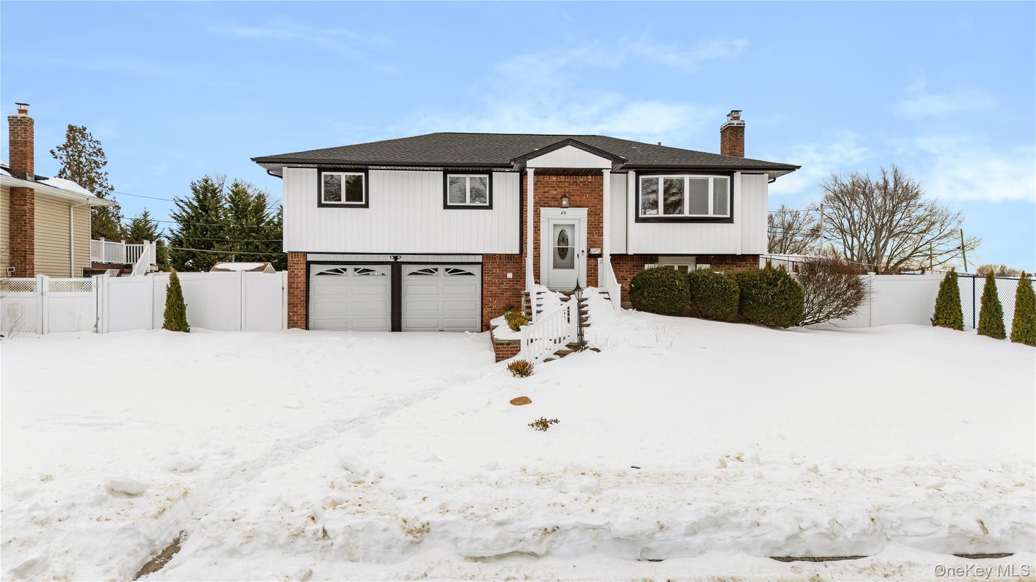 89 Harvest Lane, Commack, NY 11725