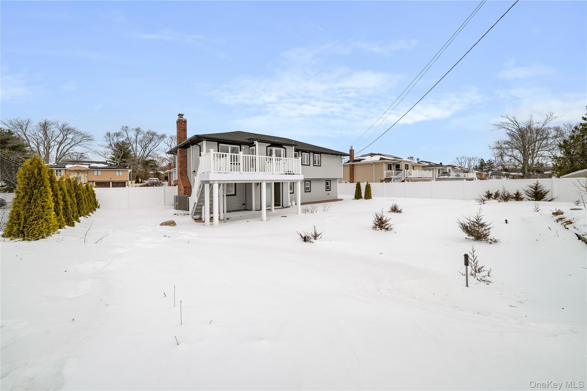 89 Harvest Lane, Commack, NY 11725