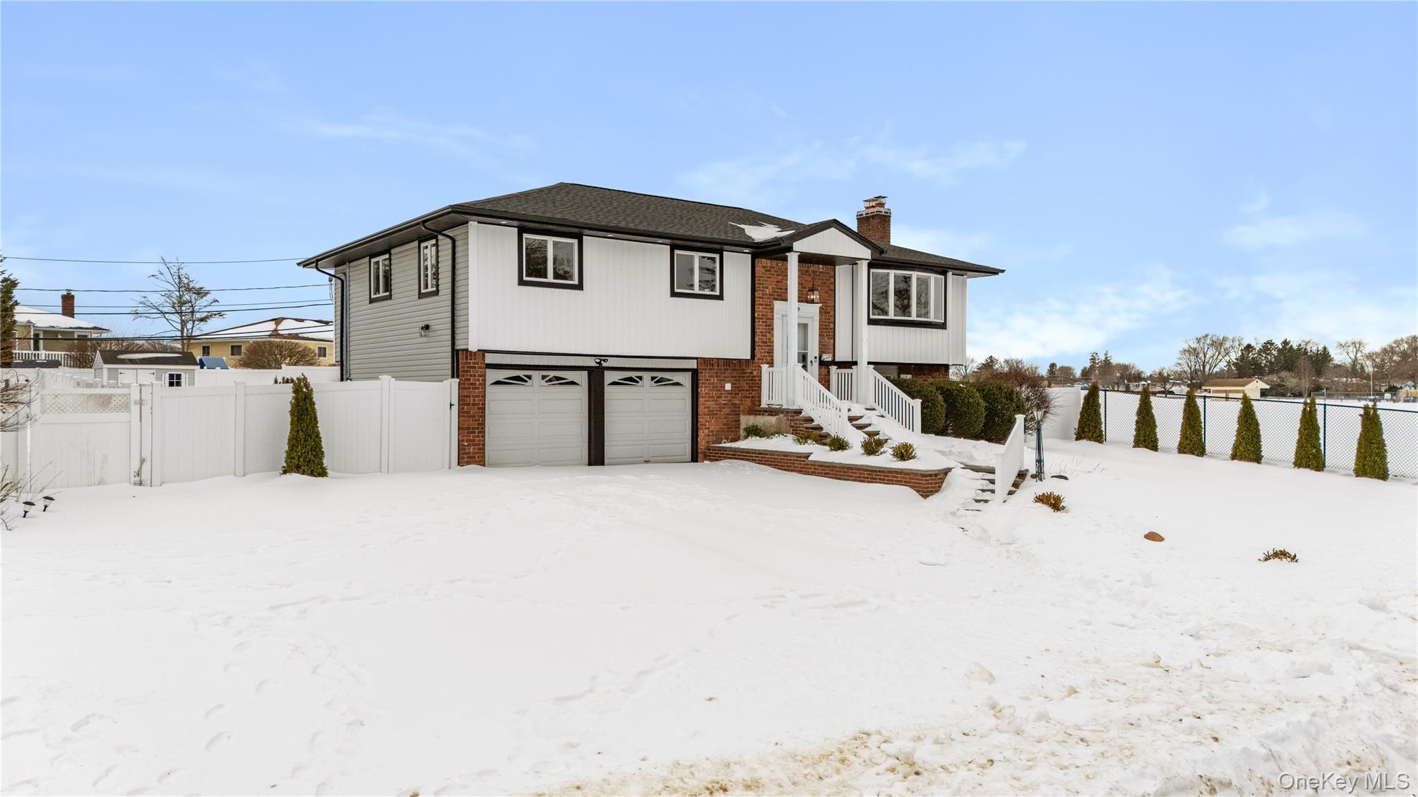 89 Harvest Lane, Commack, NY 11725