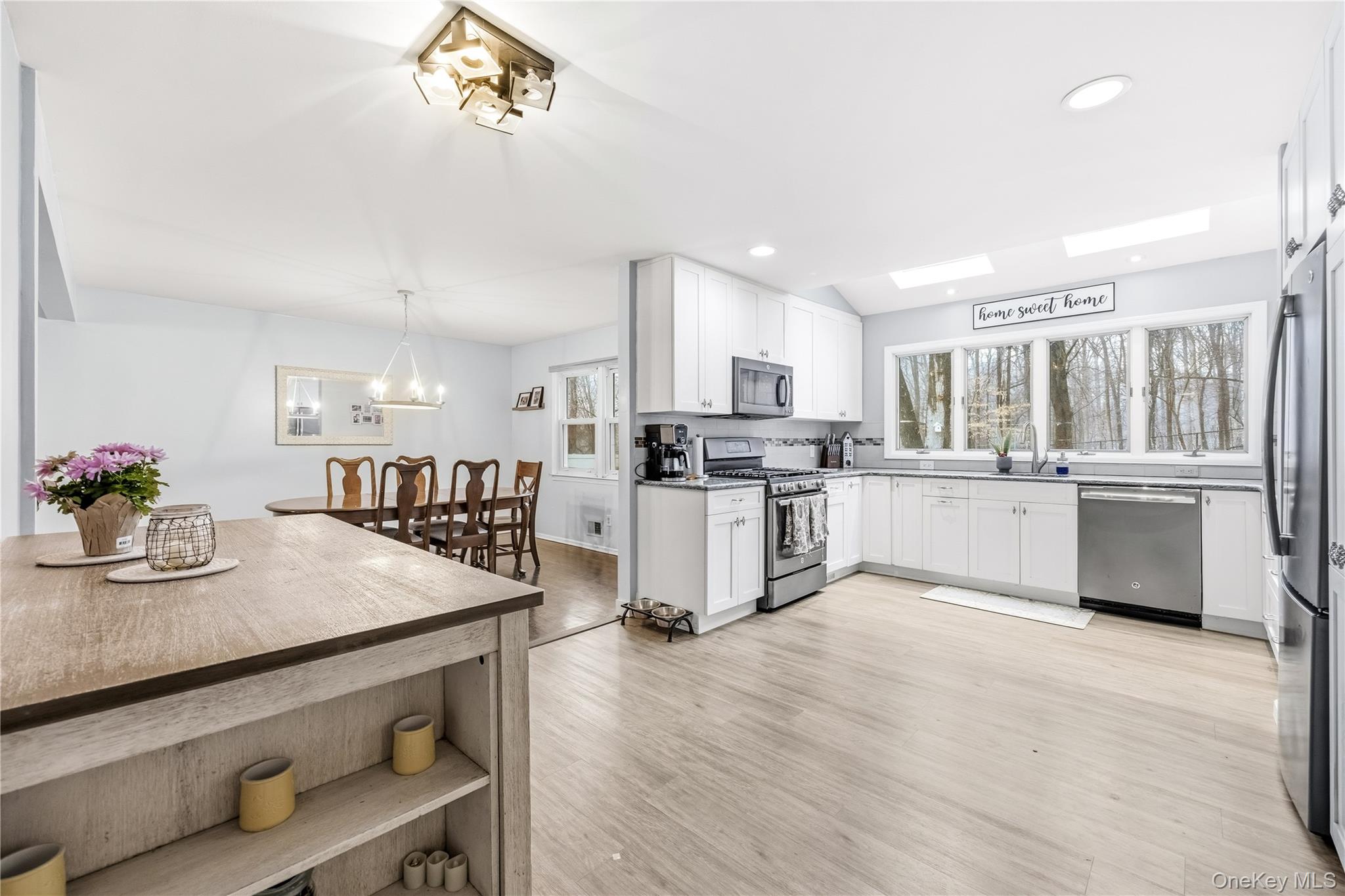 83 Newport Avenue, Tappan, NY 10983