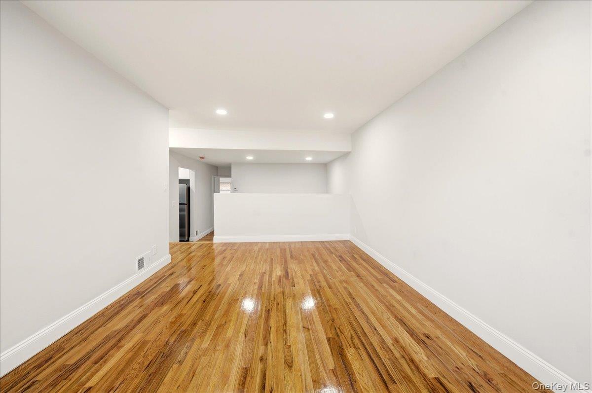 3227 Griswold Avenue, Bronx, NY 10465