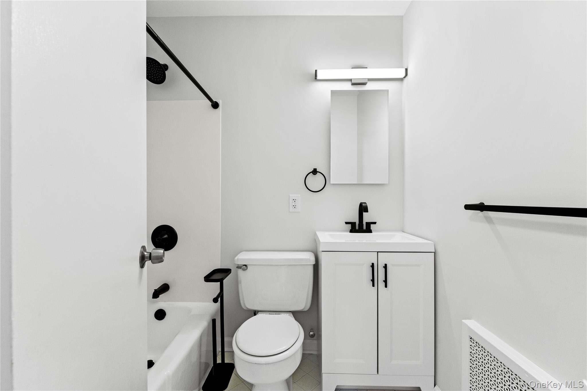 3 Harbor Lane # 3A, New Rochelle, NY 10805