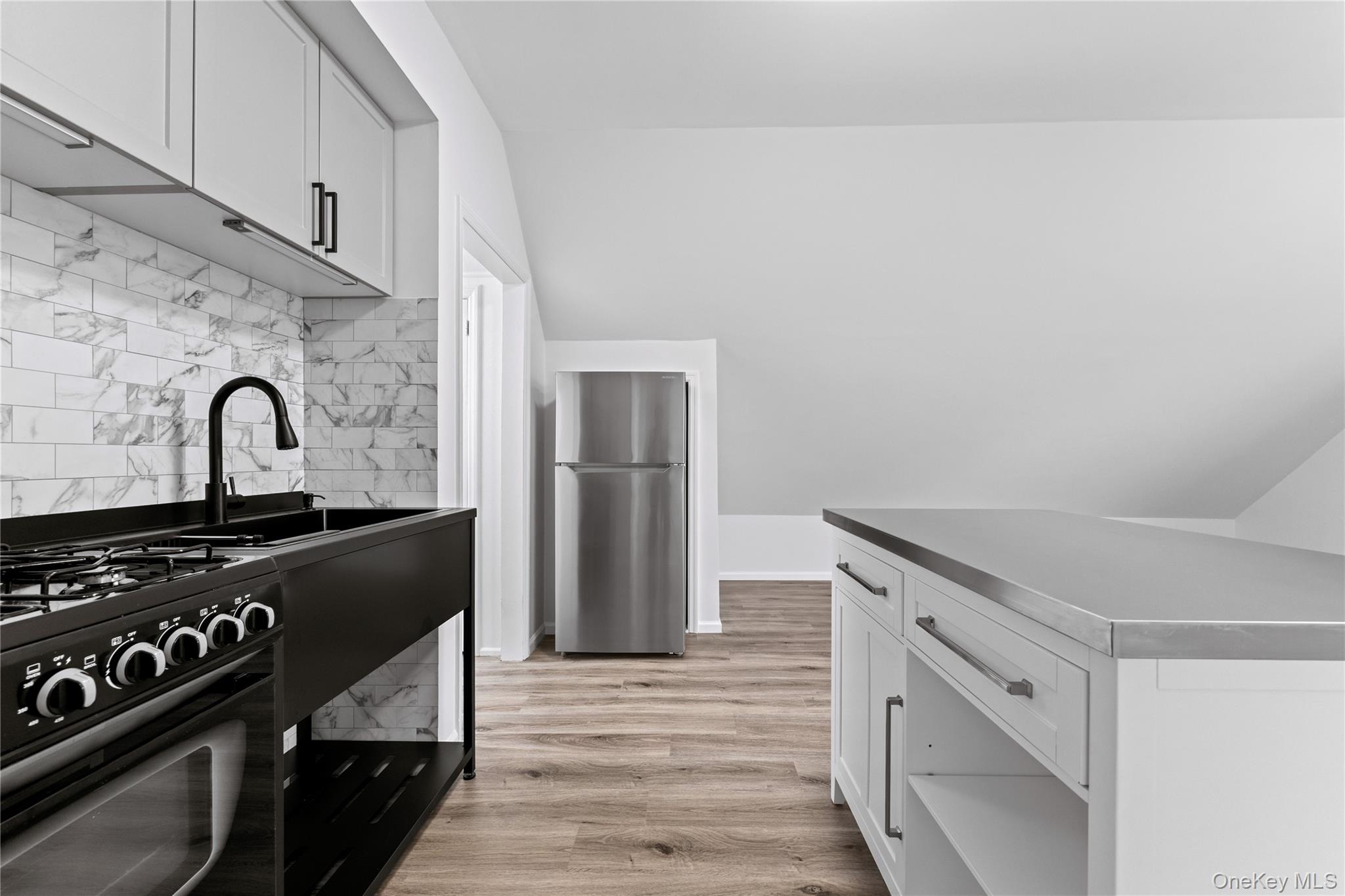 3 Harbor Lane # 3A, New Rochelle, NY 10805