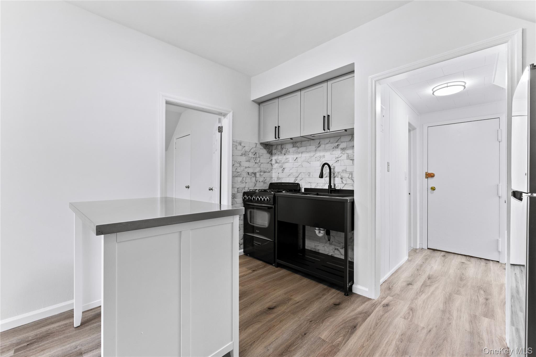 3 Harbor Lane # 3A, New Rochelle, NY 10805