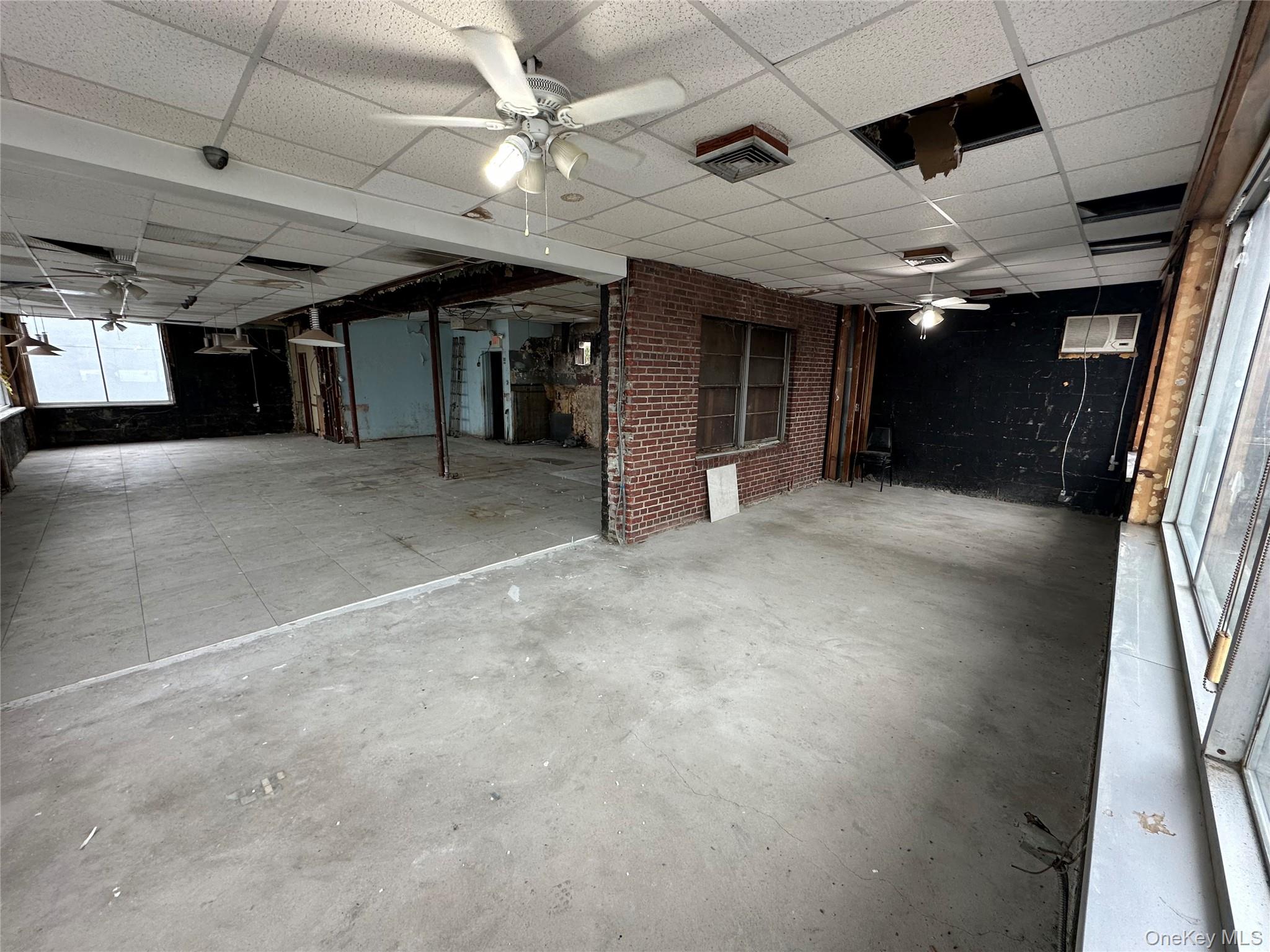 267 Burnside Avenue, Lawrence, NY 11559