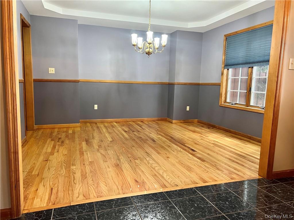 10 Carrington Court, Poughkeepsie, NY 12603