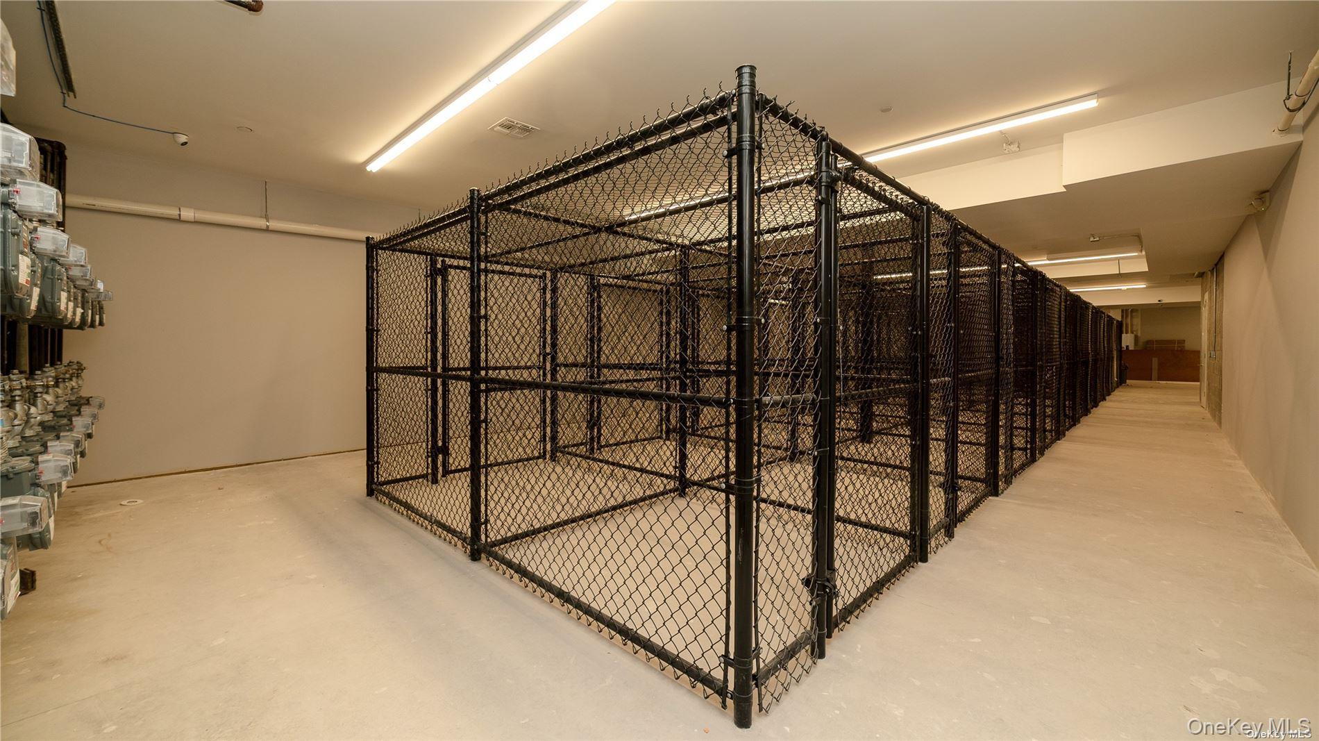 776 Fulton Street # 2E, Farmingdale, NY 11735