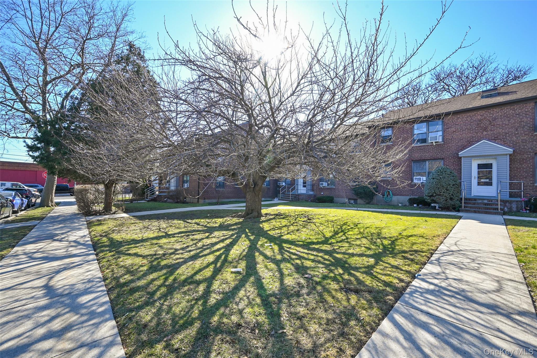 36-44 172 Street # 93, Flushing, NY 11358