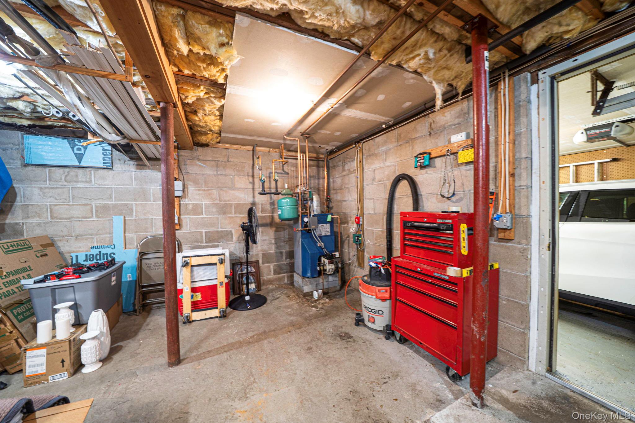 50 Violet Road, Rocky Point, NY 11778