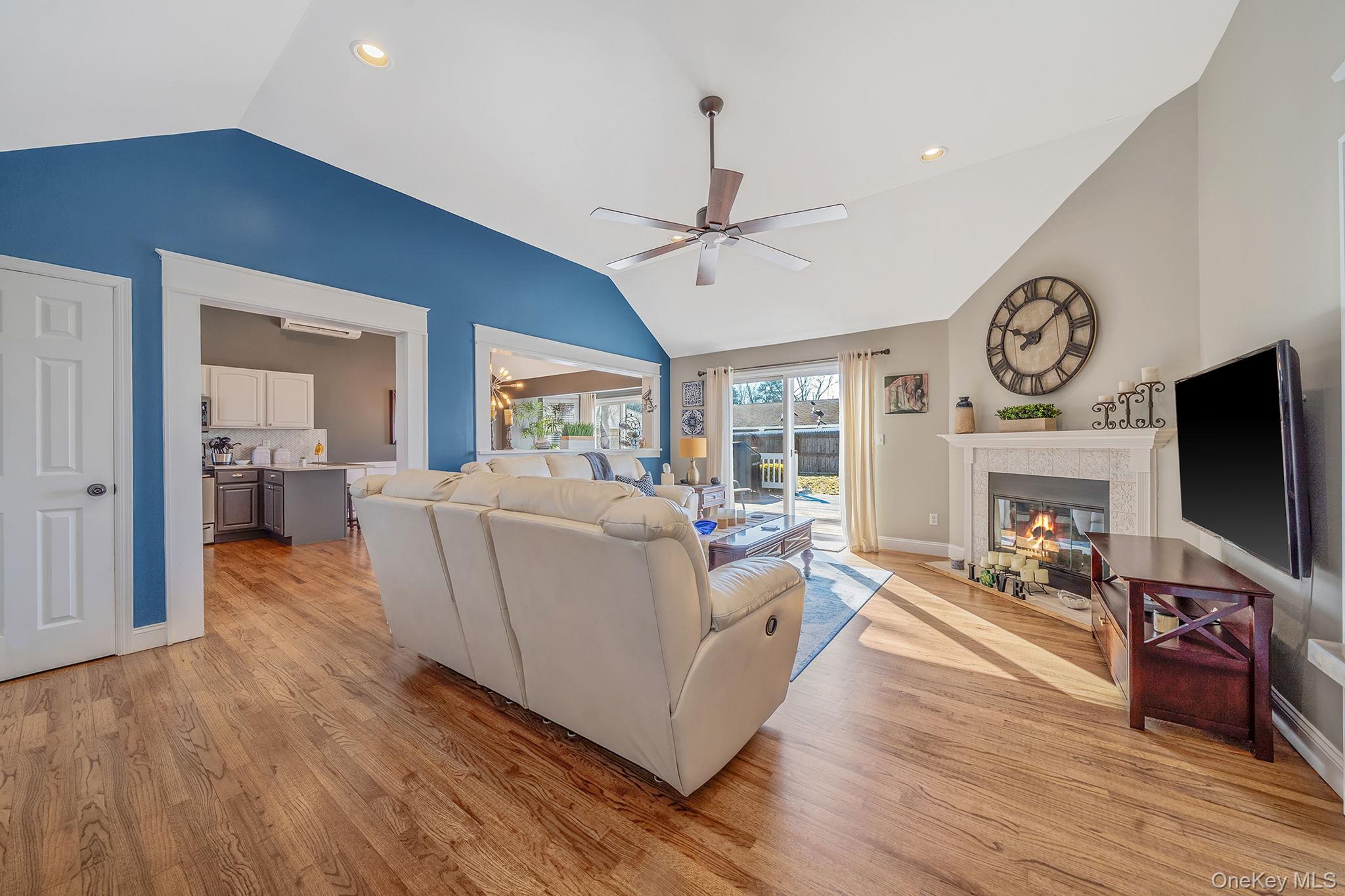 50 Violet Road, Rocky Point, NY 11778