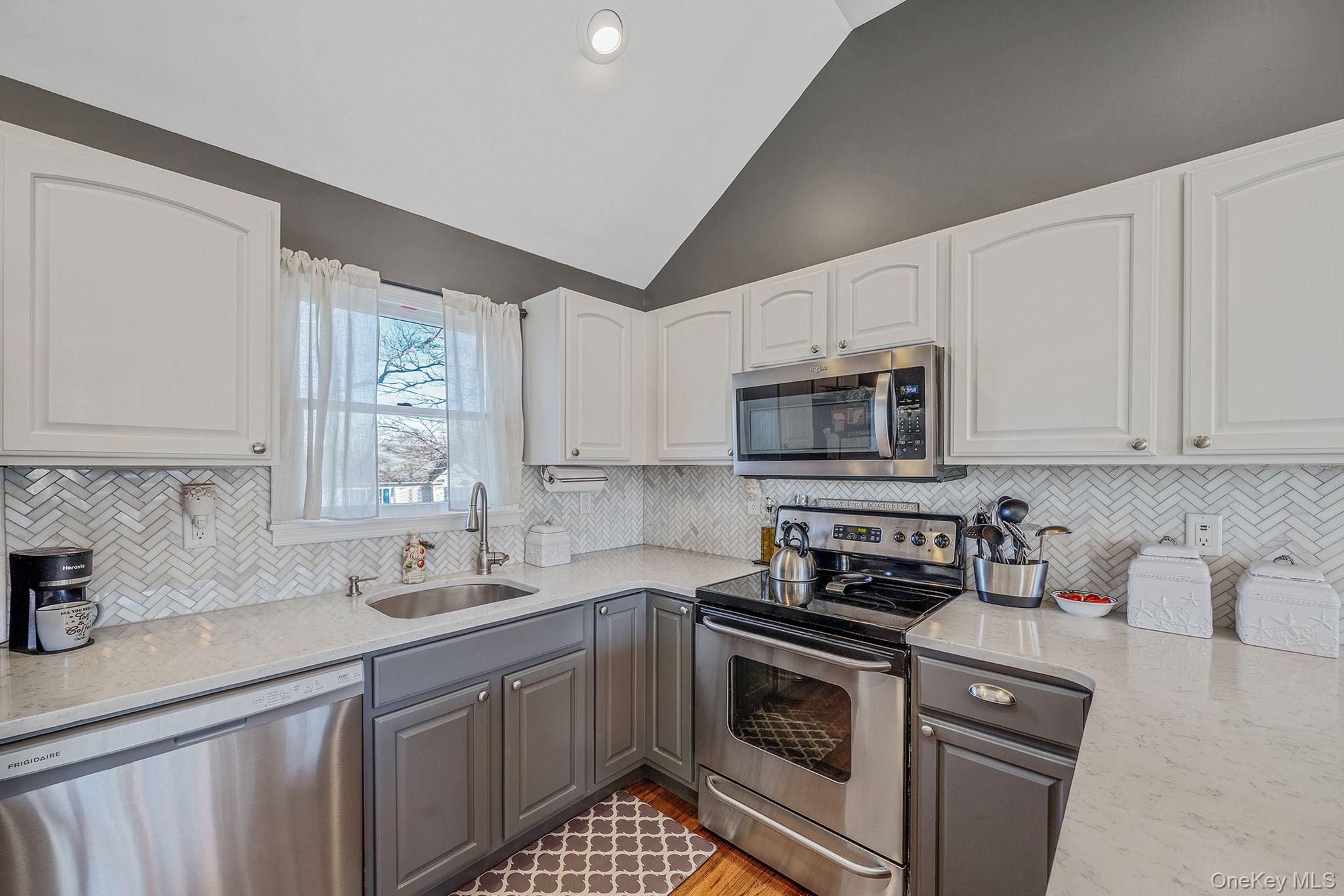 50 Violet Road, Rocky Point, NY 11778