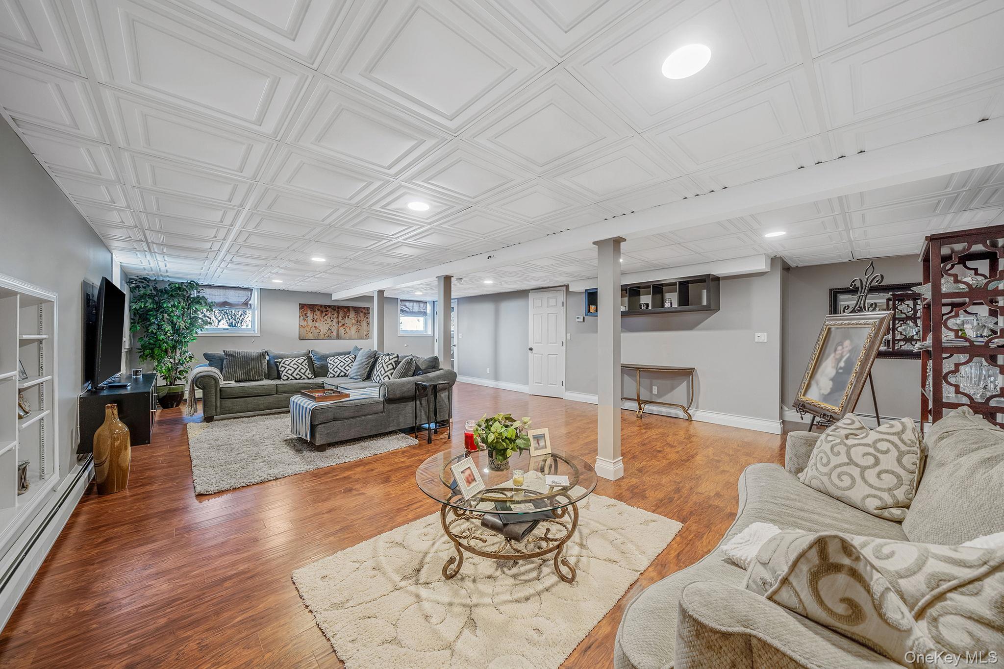 50 Violet Road, Rocky Point, NY 11778