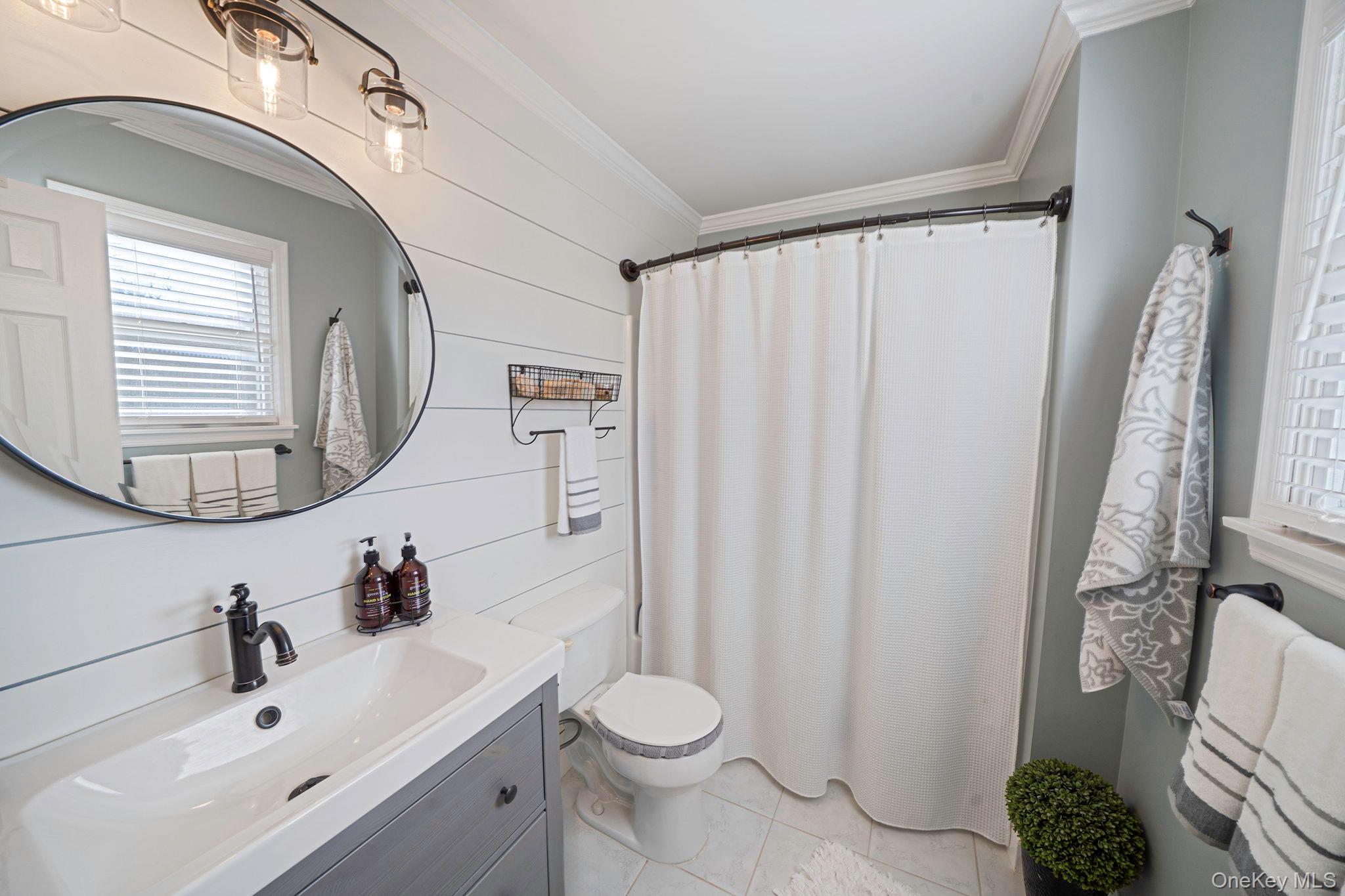 50 Violet Road, Rocky Point, NY 11778