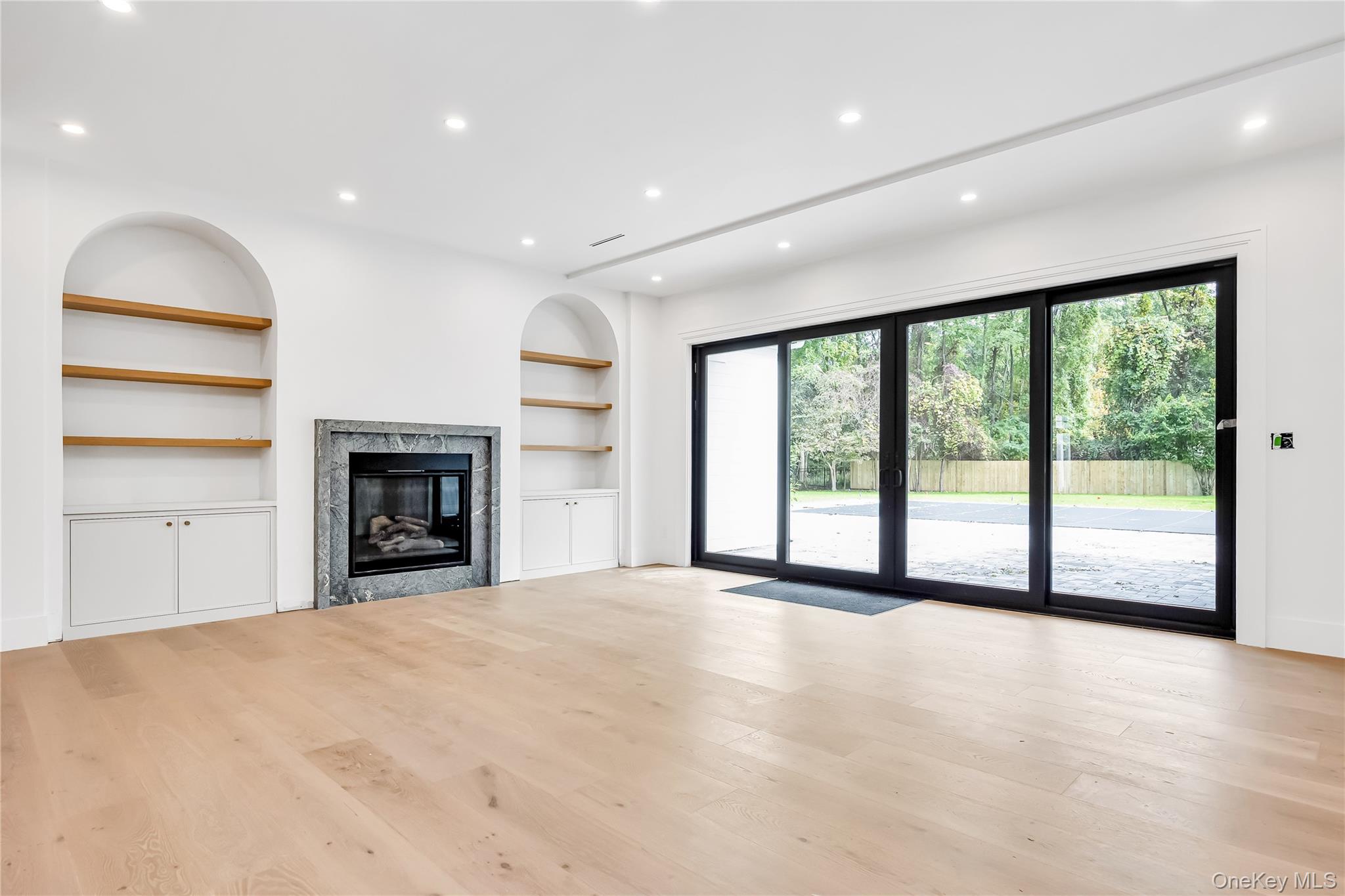 523 Long Beach Road, Nissequogue, NY 11780