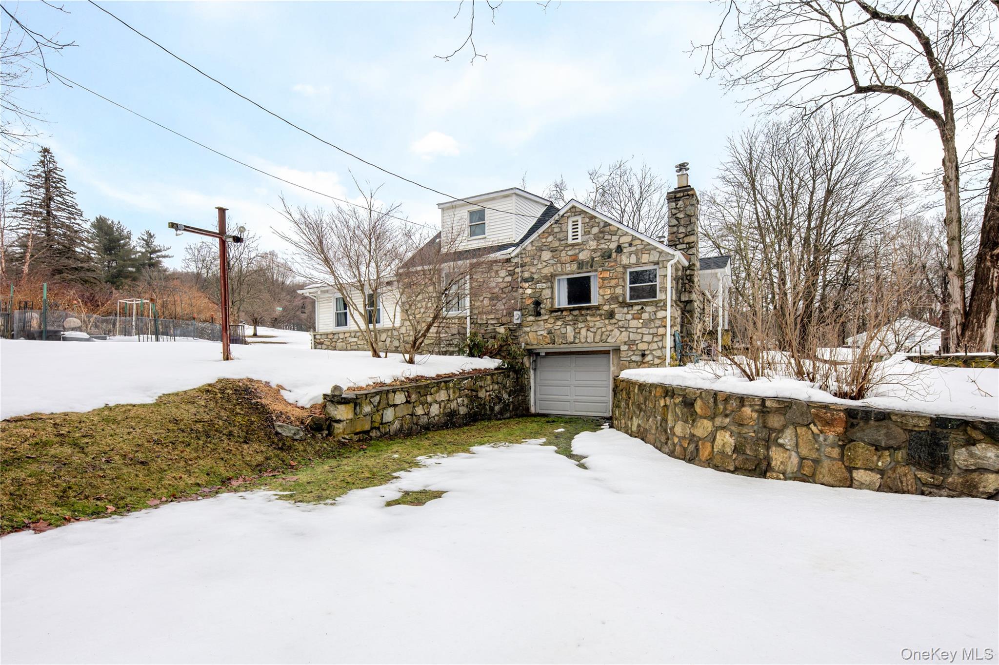 7 Overhill Road, Stormville, NY 12582