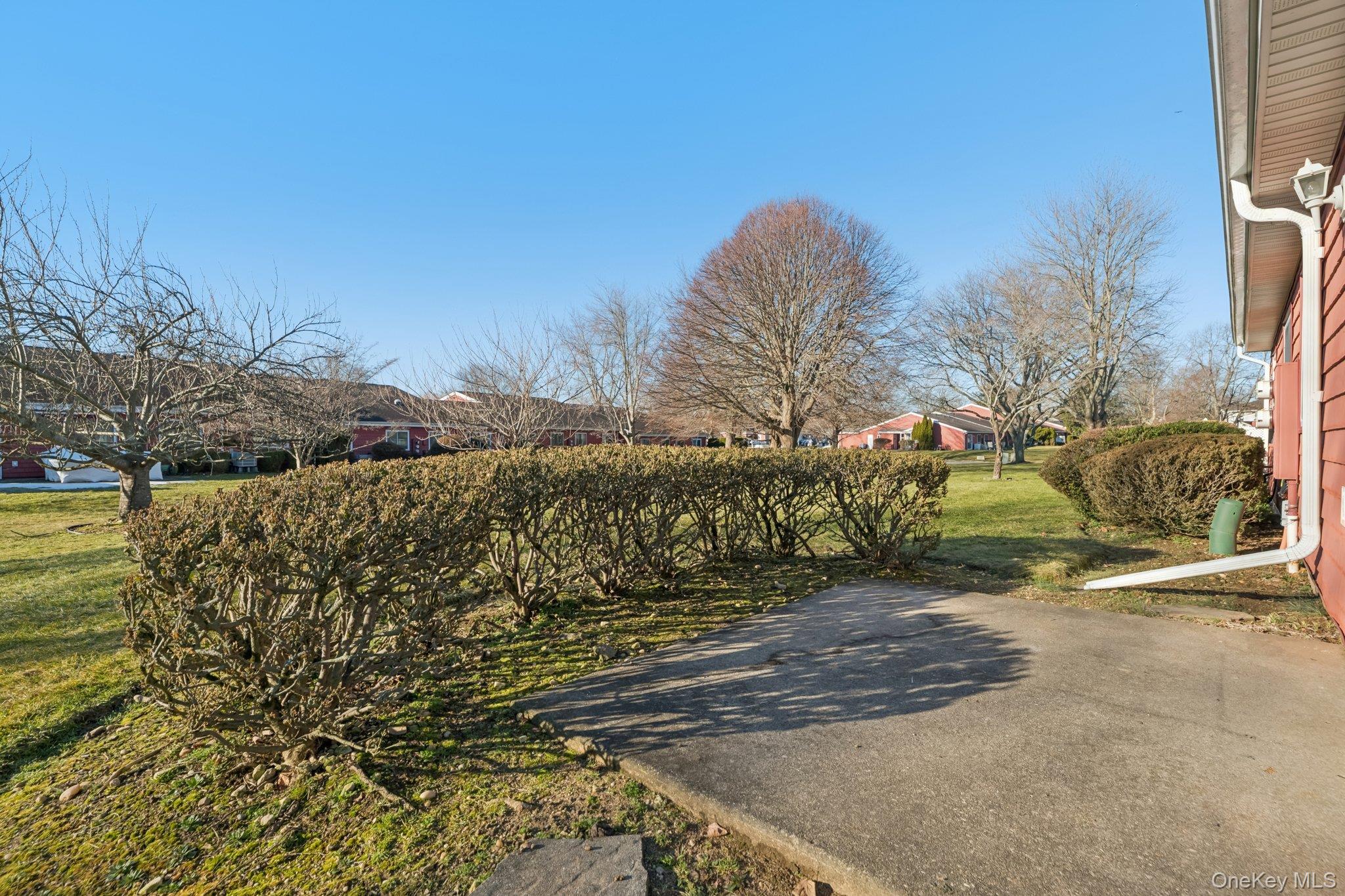 908 Drew Drive, Saint James, NY 11780