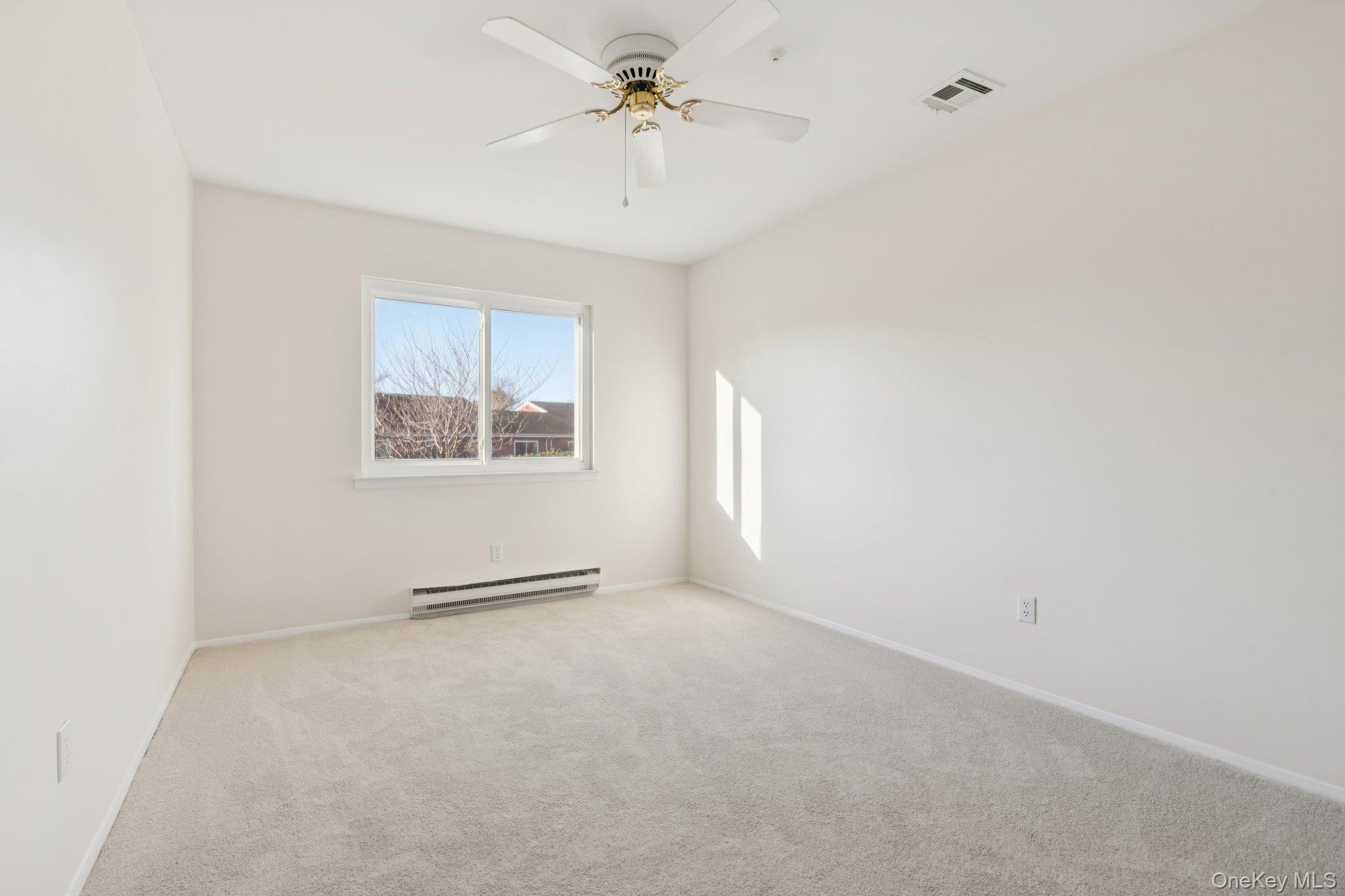 908 Drew Drive, Saint James, NY 11780