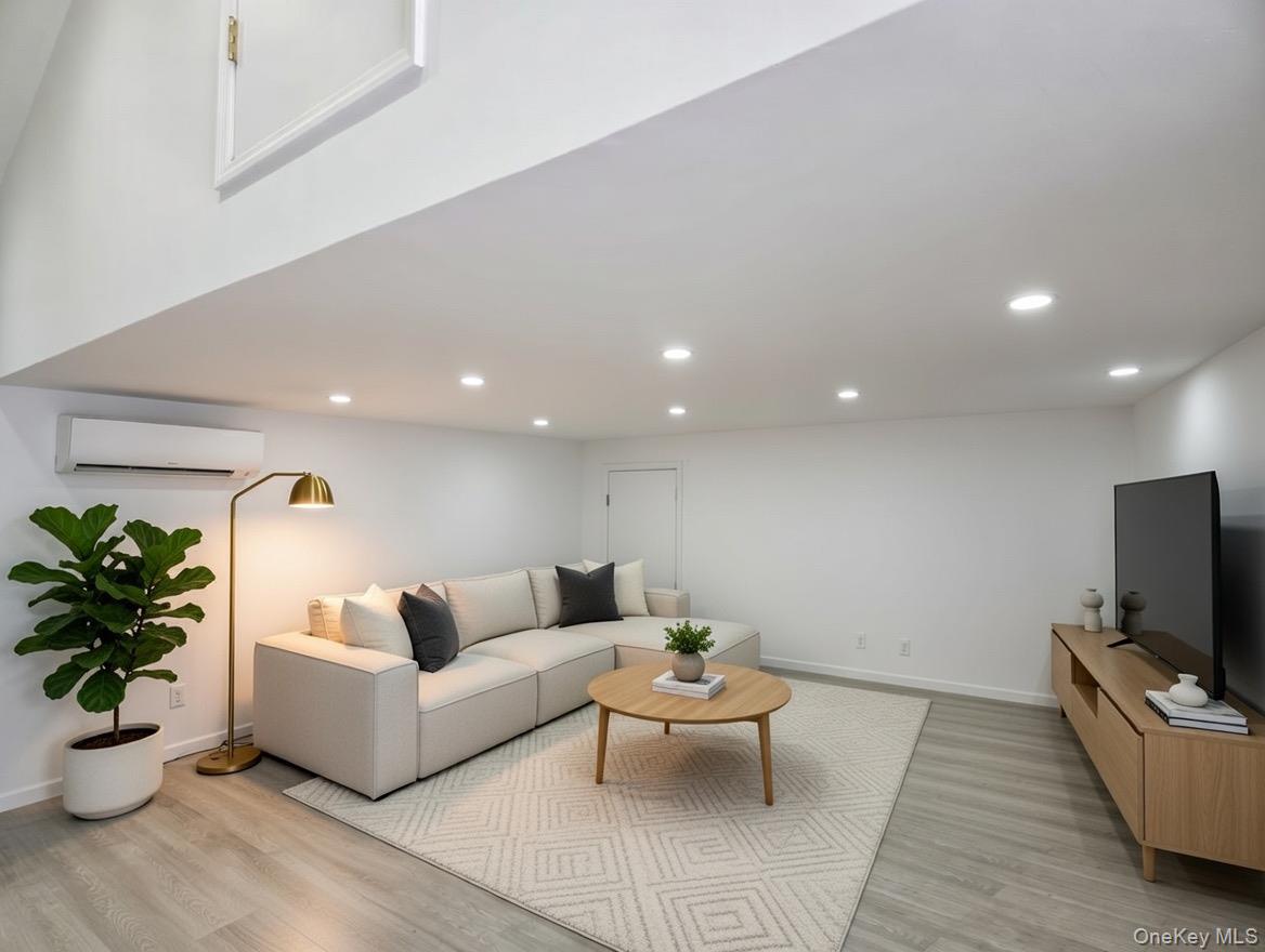 267 Morris Avenue, Inwood, NY 11096