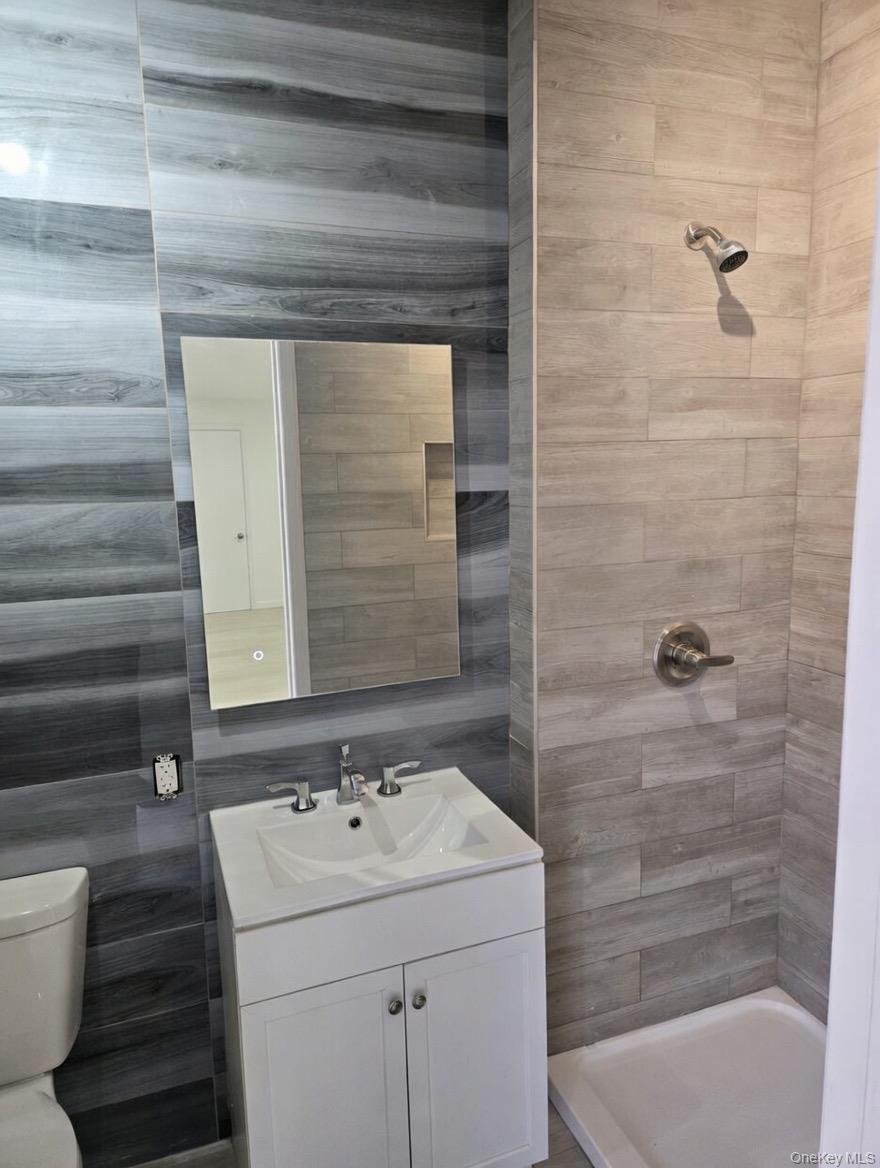 267 Morris Avenue, Inwood, NY 11096