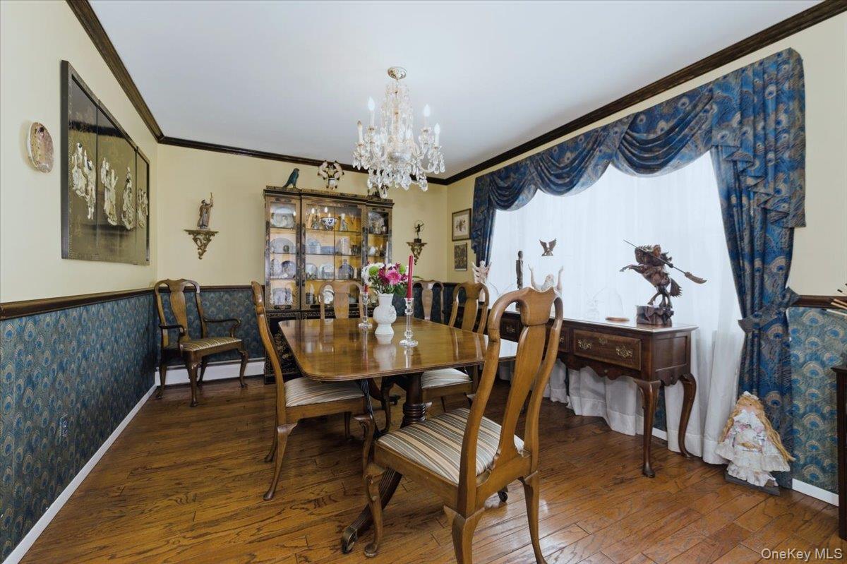 3881 Greentree Drive, Oceanside, NY 11572