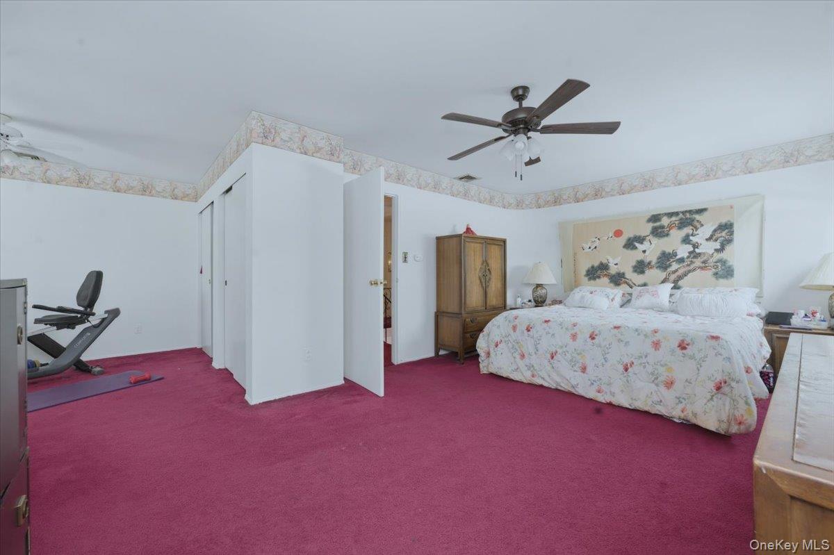 3881 Greentree Drive, Oceanside, NY 11572