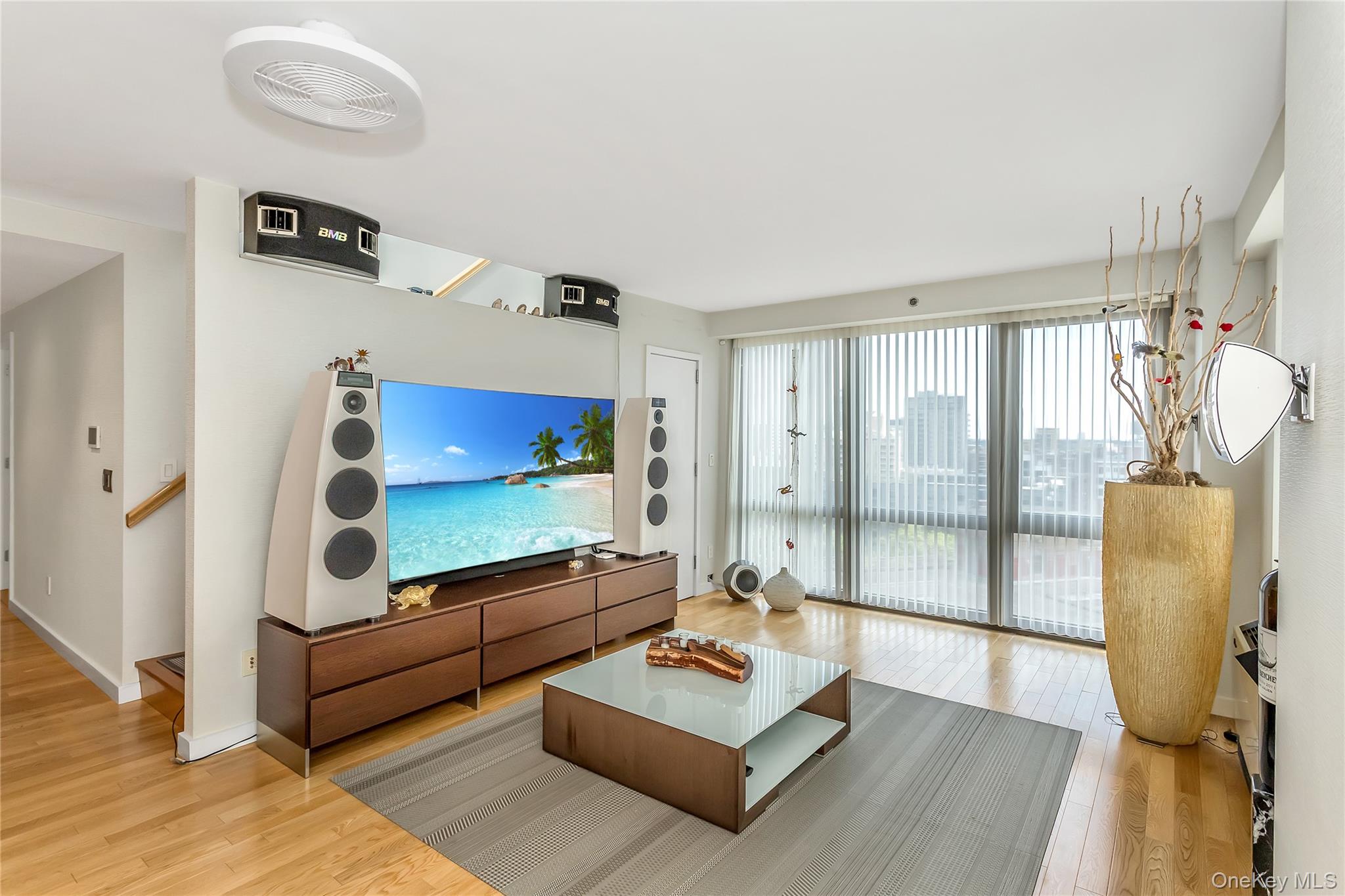 39-16 Prince Street # PHA, Flushing, NY 11354