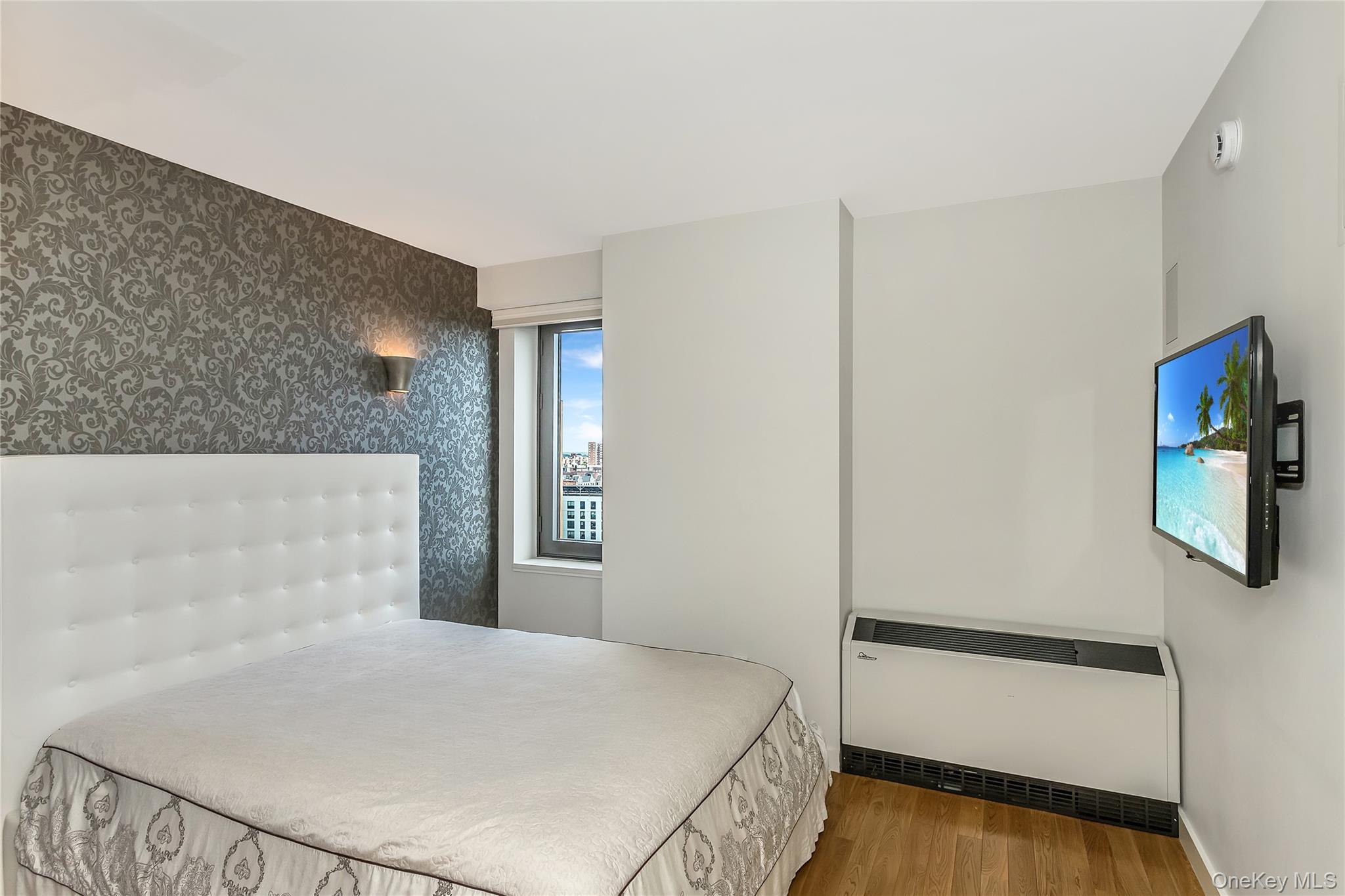 39-16 Prince Street # PHA, Flushing, NY 11354