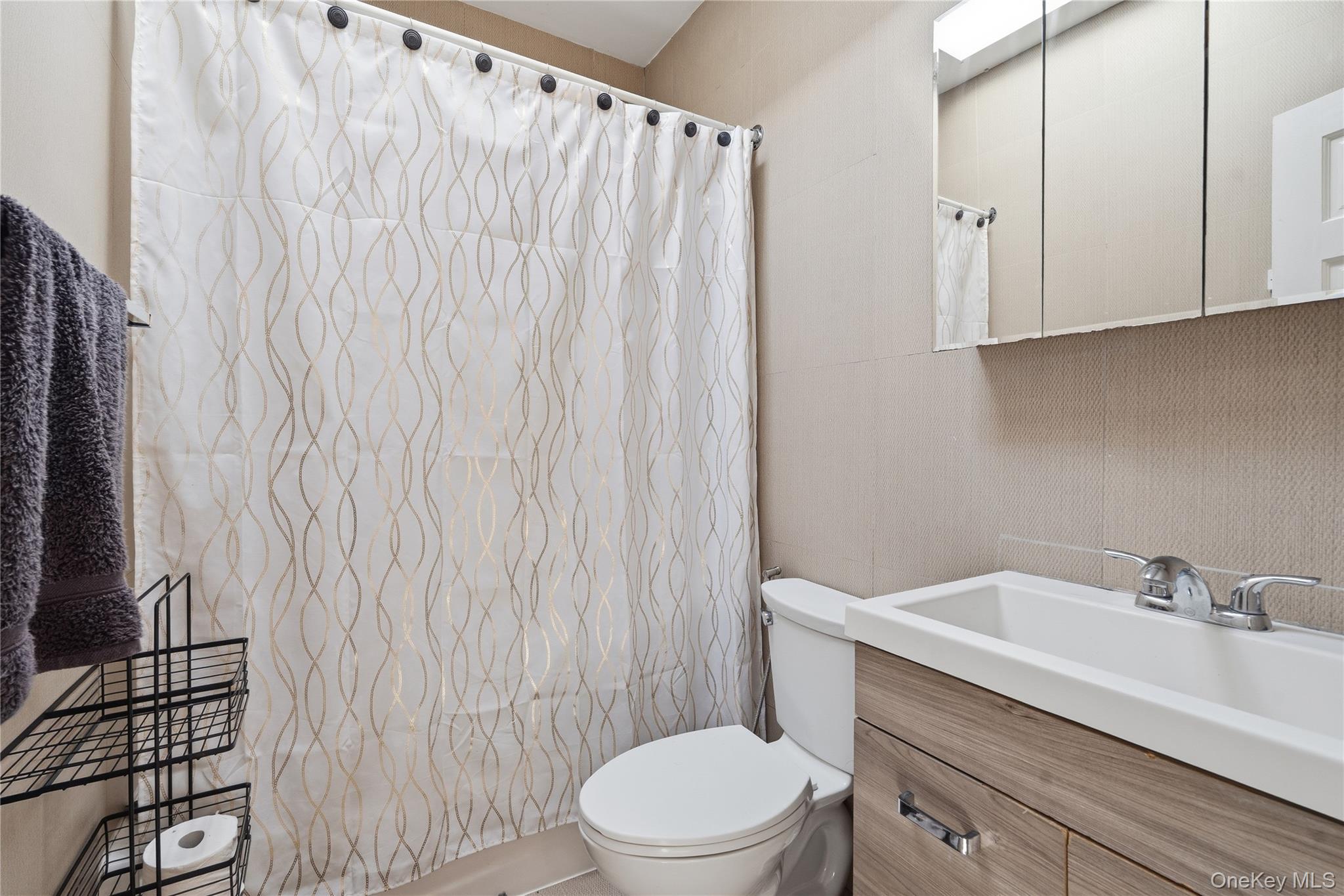 80 Lincoln Avenue, Pelham, NY 10803