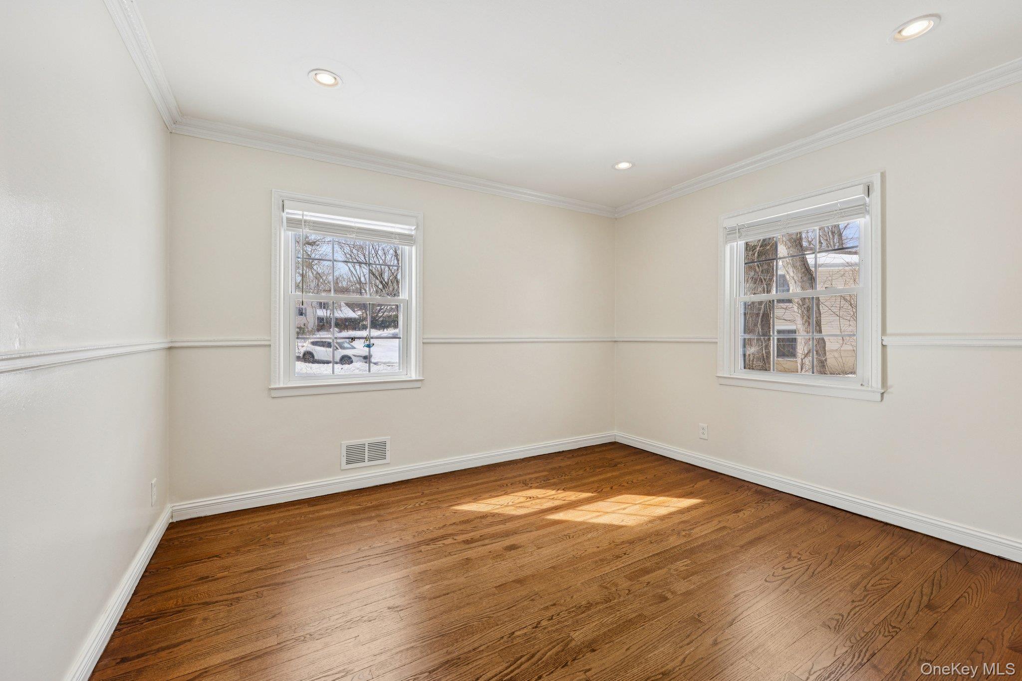 11 Meadowlark Road, Rye Brook, NY 10573