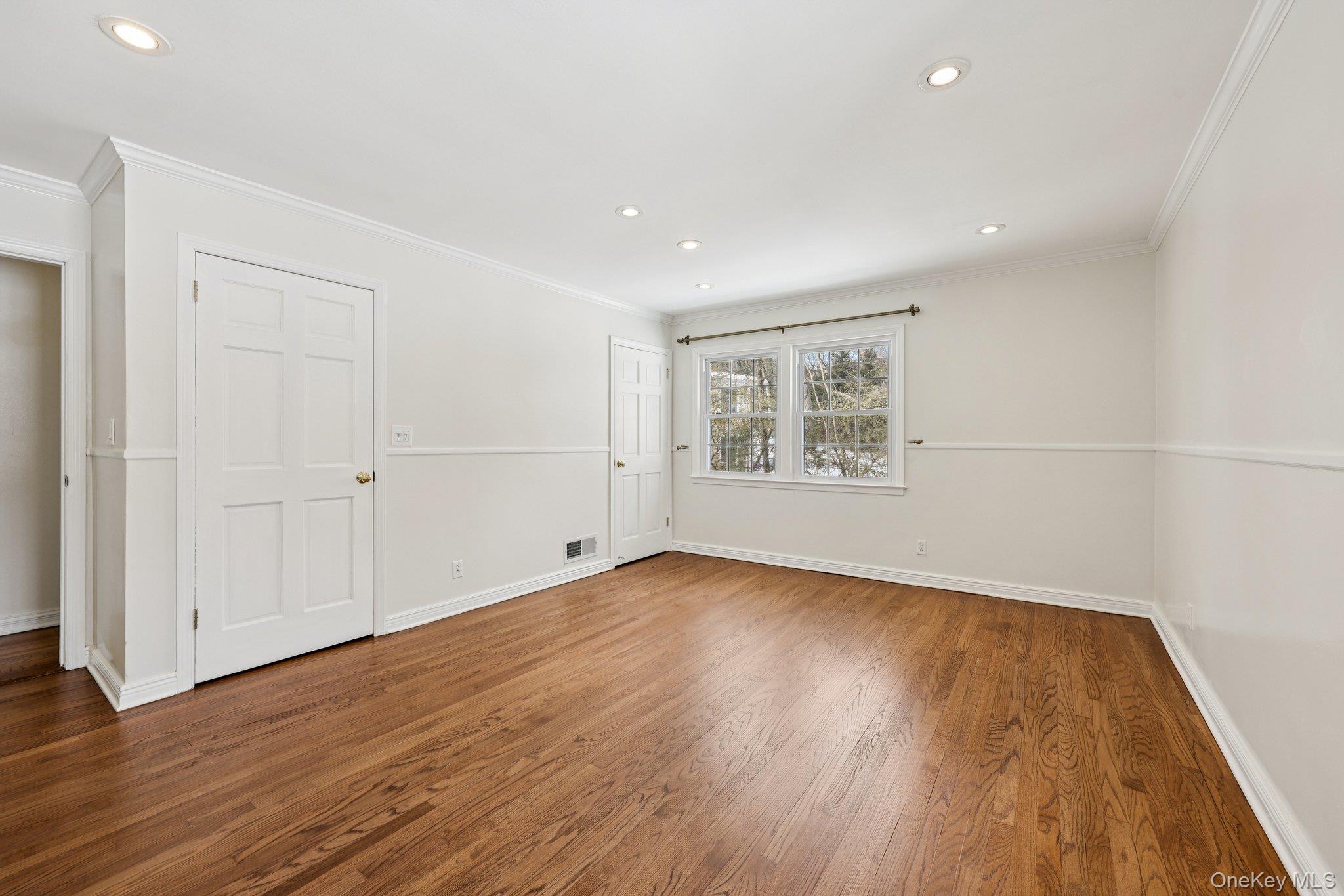 11 Meadowlark Road, Rye Brook, NY 10573