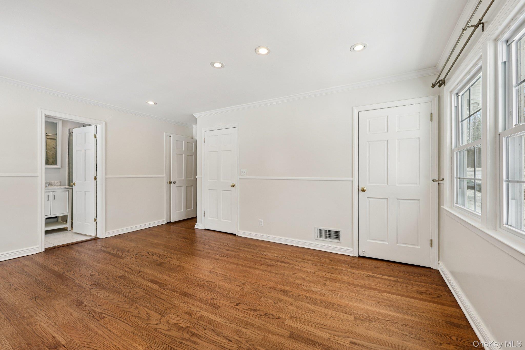 11 Meadowlark Road, Rye Brook, NY 10573