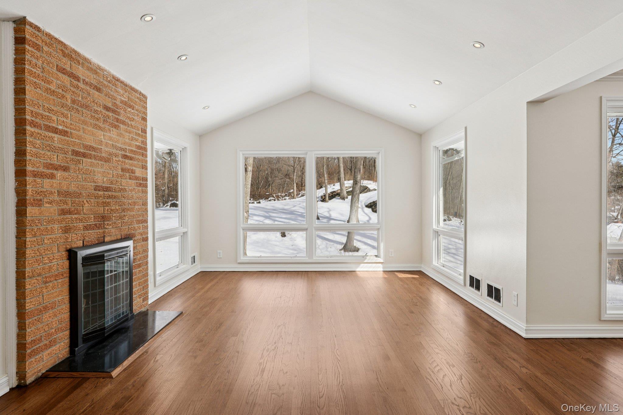 11 Meadowlark Road, Rye Brook, NY 10573