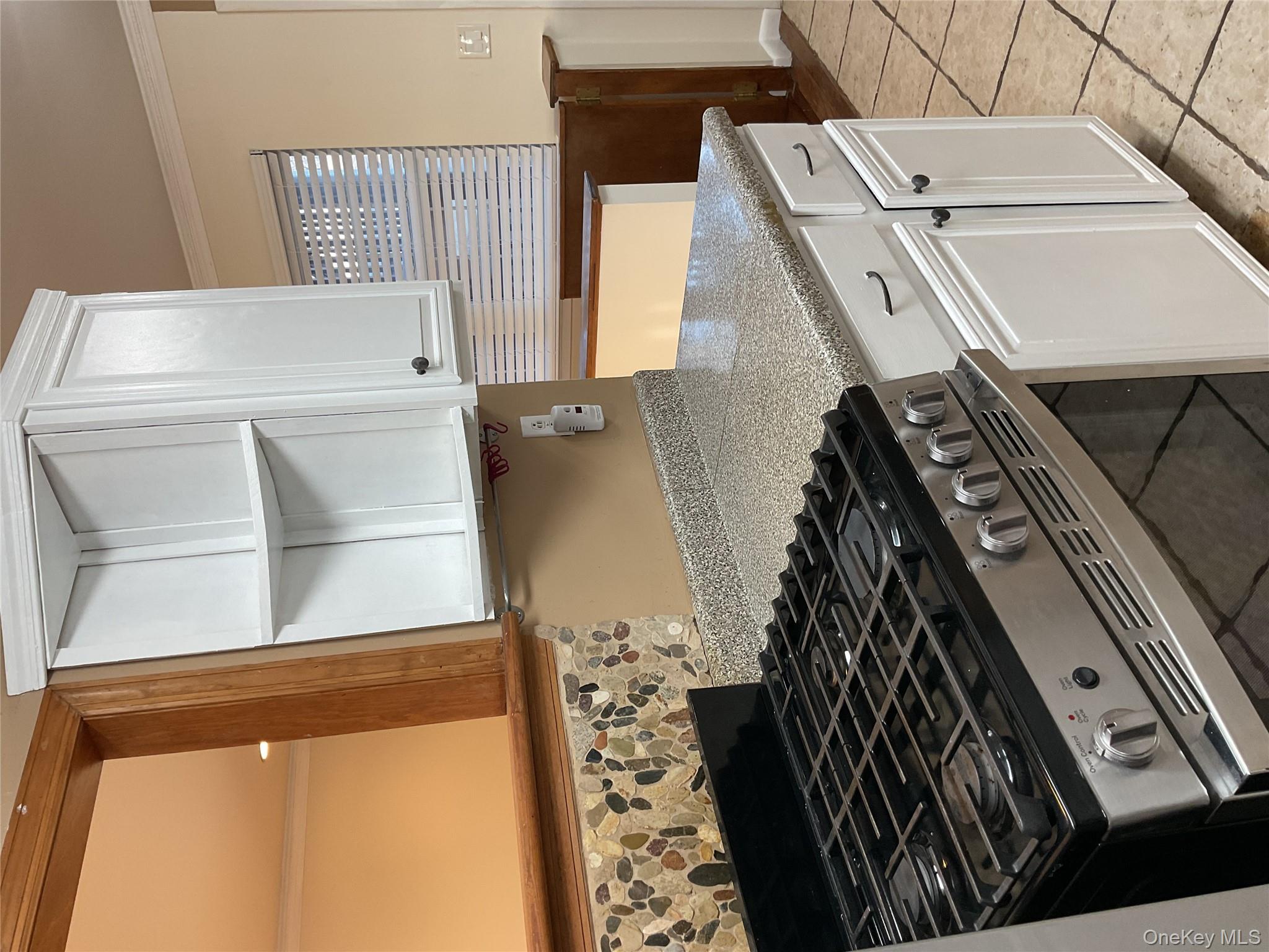 430 Somerset Drive # F, Pearl River, NY 10965