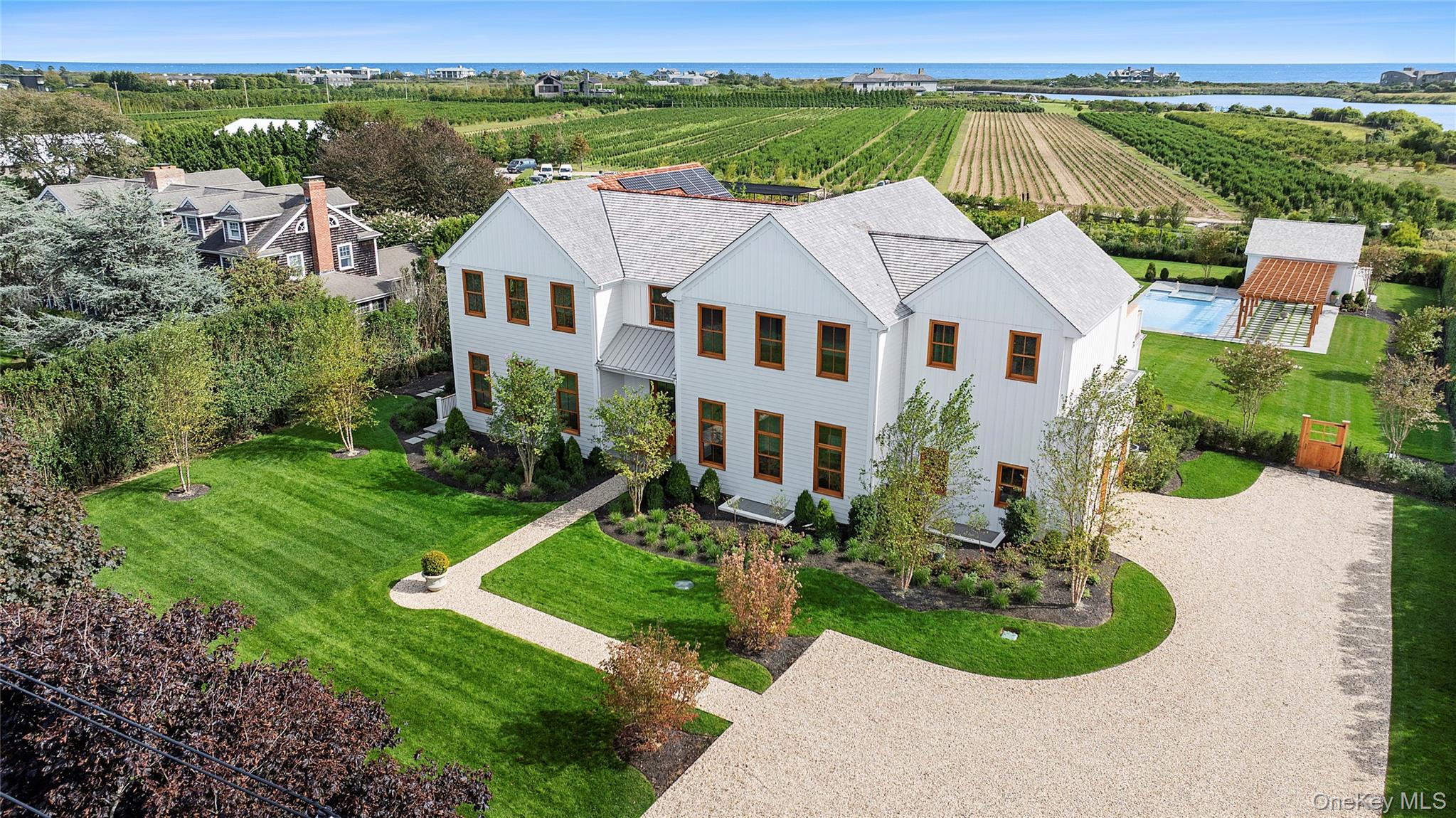 522 Wickapogue Road, Southampton, NY 11968