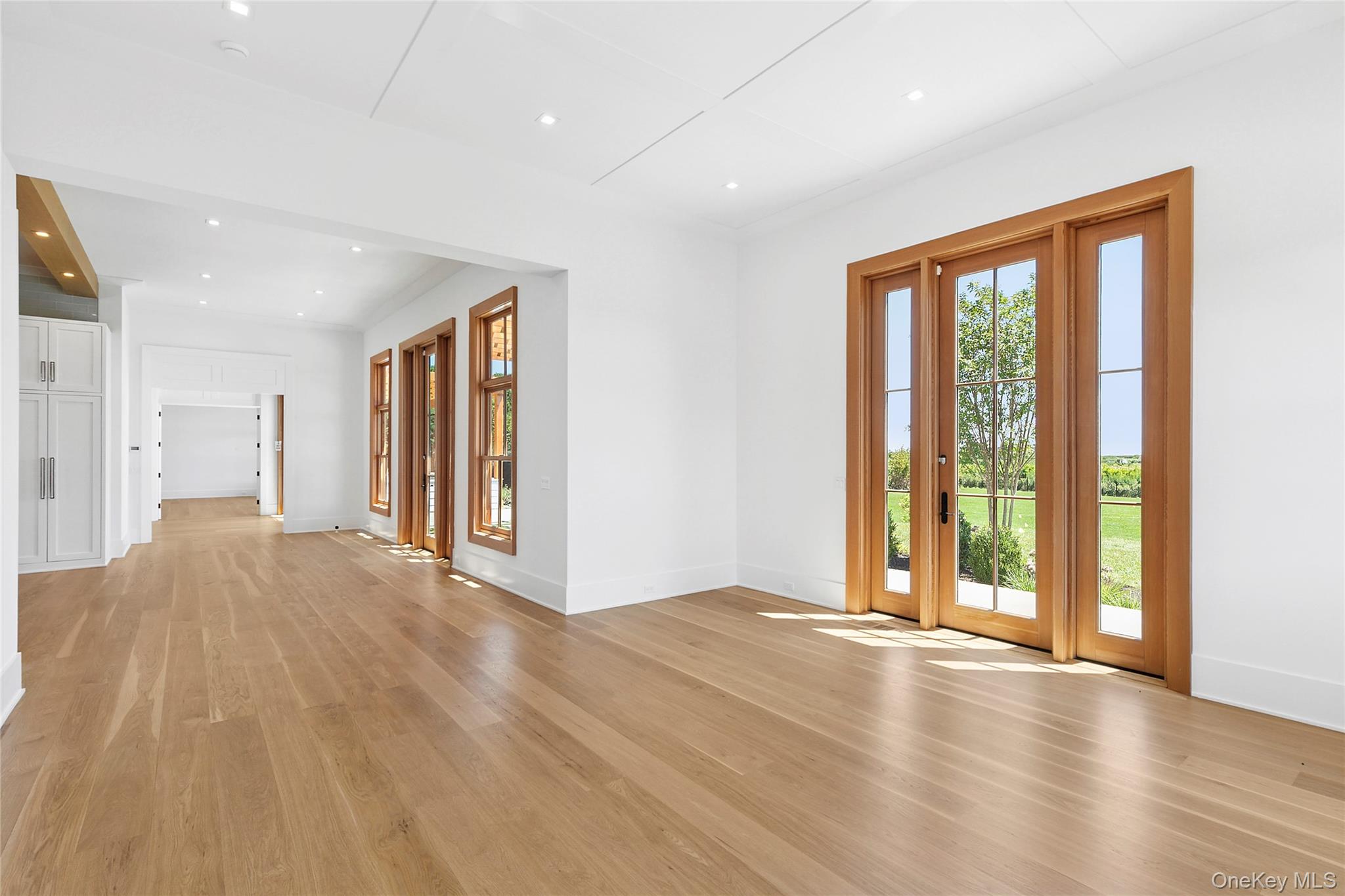 522 Wickapogue Road, Southampton, NY 11968