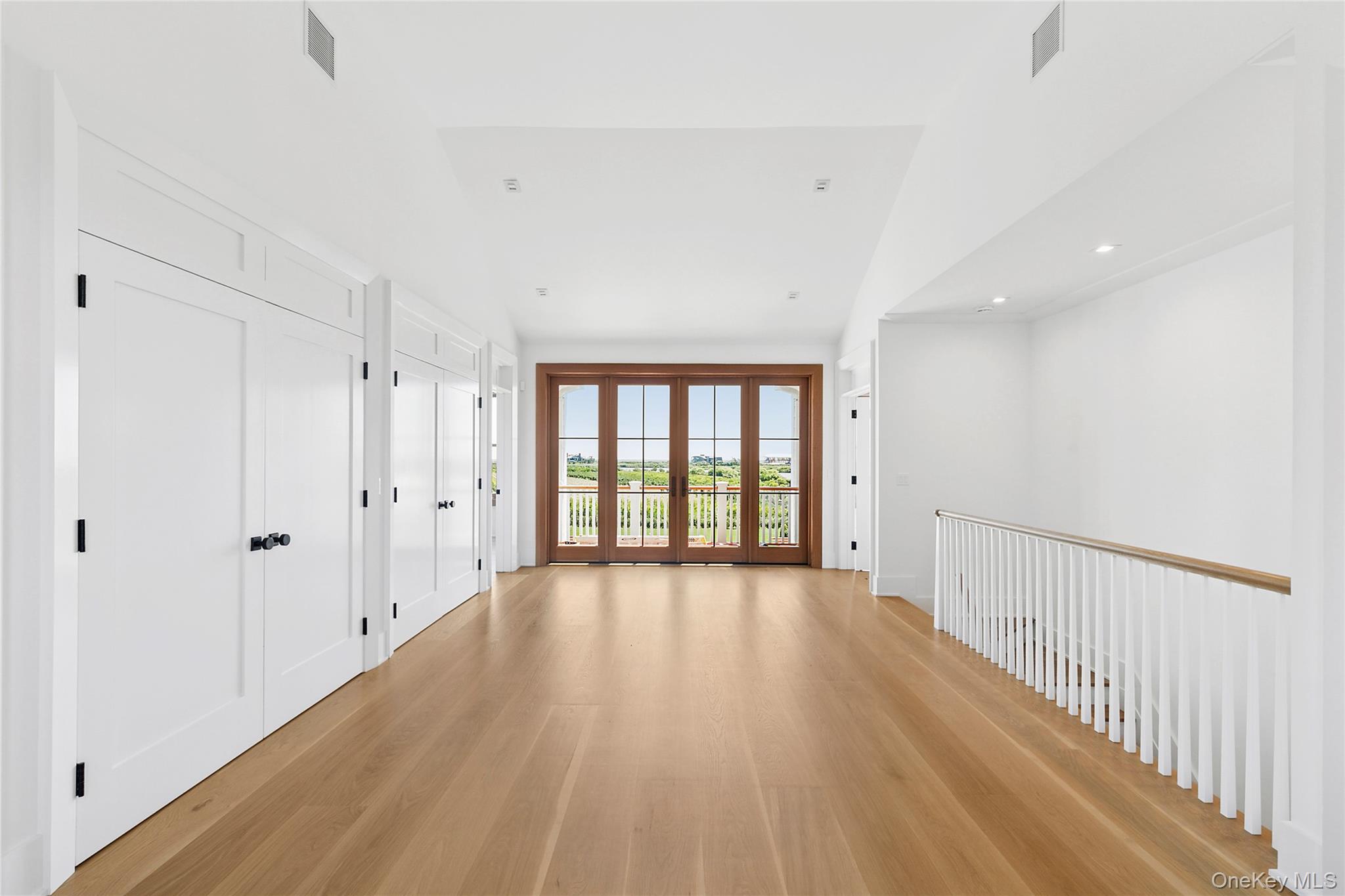 522 Wickapogue Road, Southampton, NY 11968