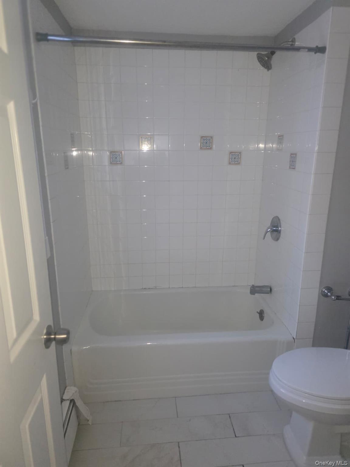 48 Waverly Avenue, Patchogue, NY 11772