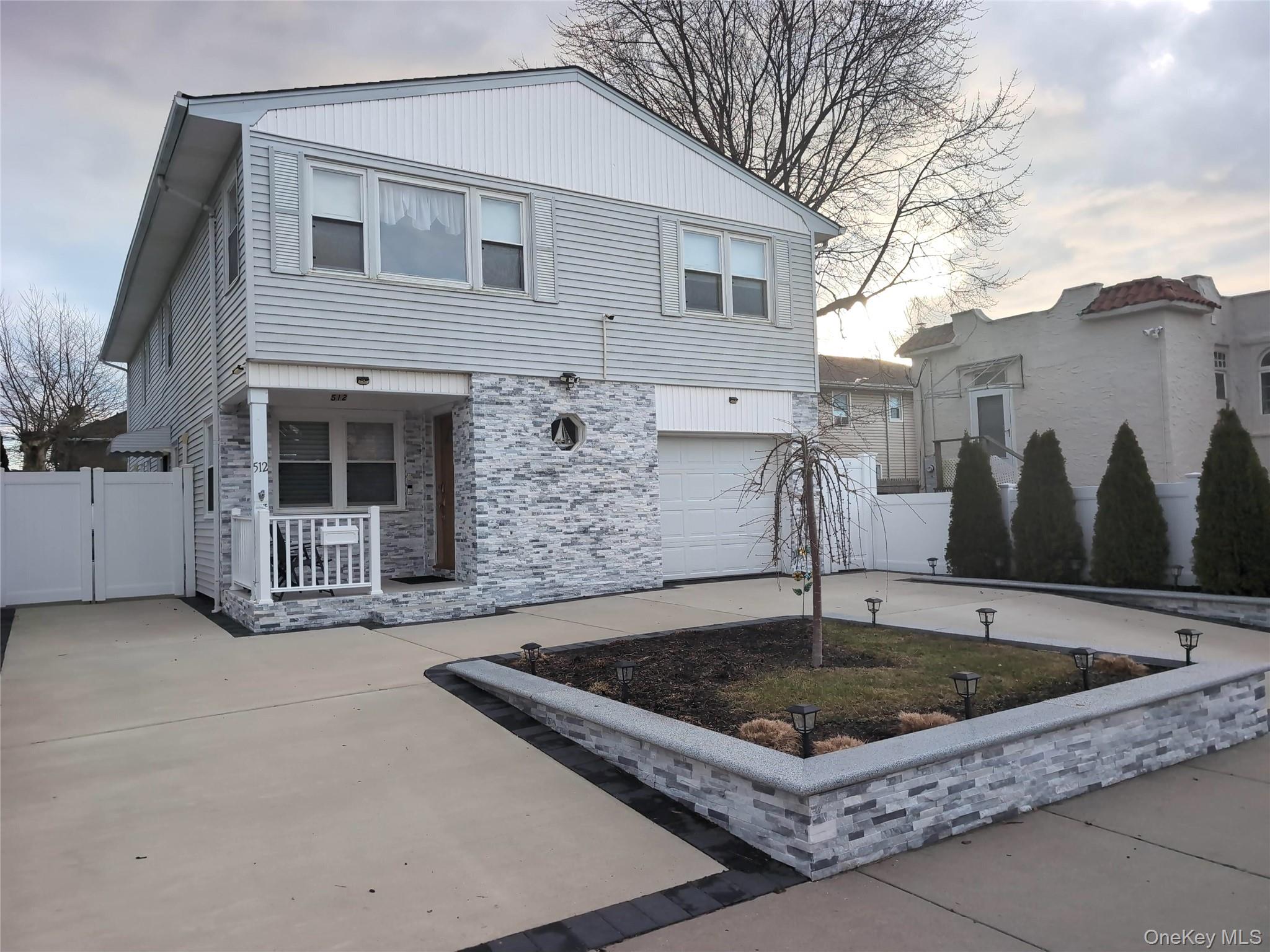 512 State Street # Main, Long Beach, NY 11561