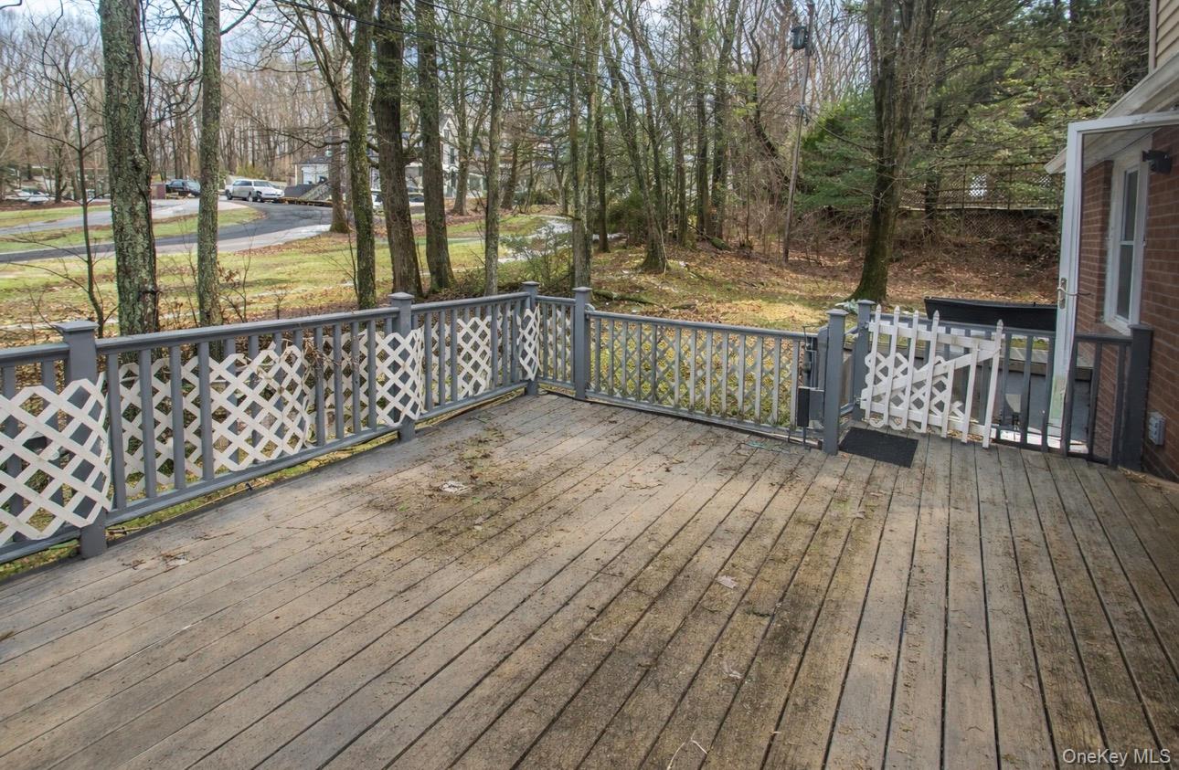 1 Faro Lane, Clintondale, NY 12515