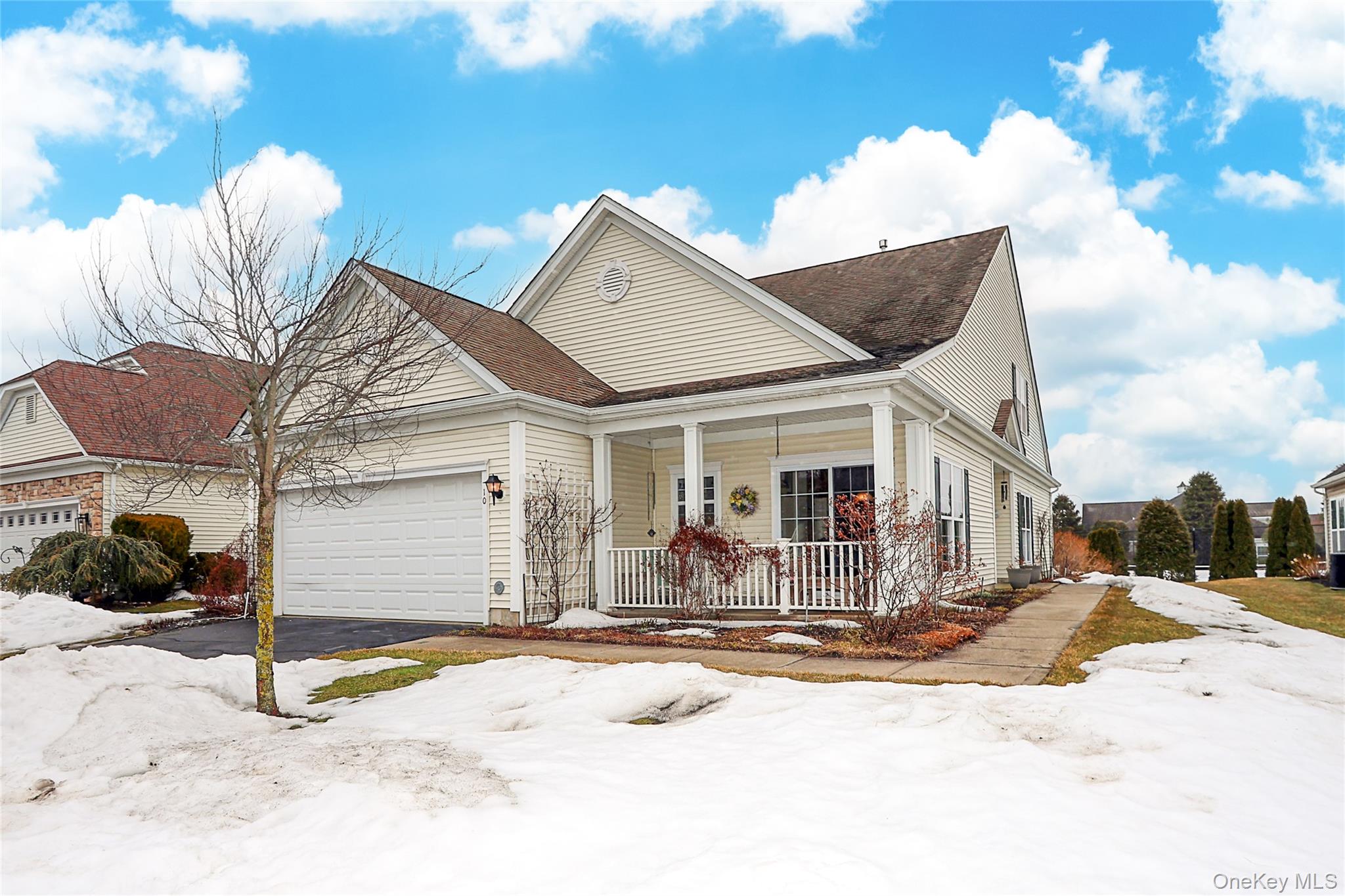 10 Louden Loop, Mount Sinai, NY 11766