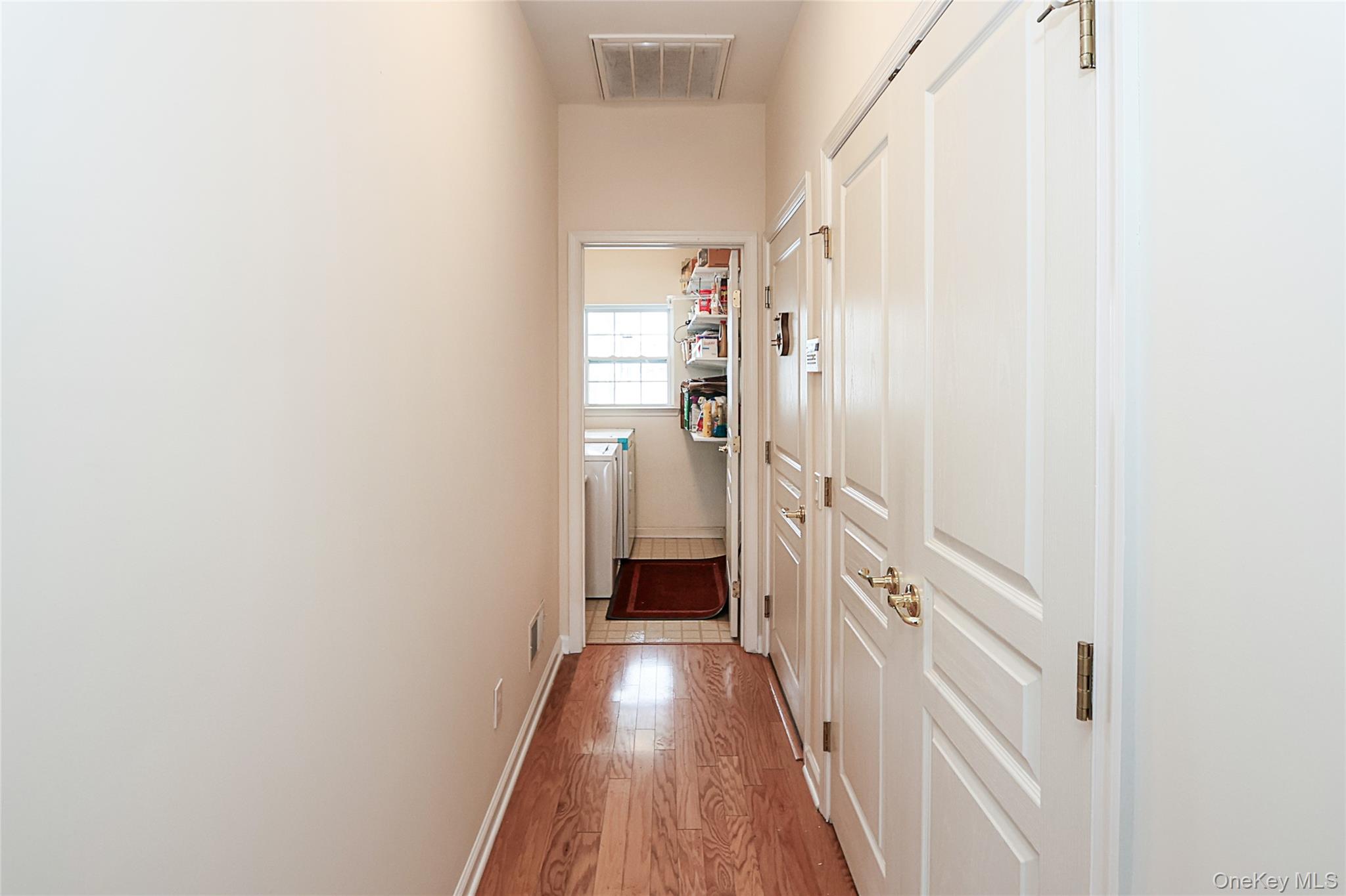 10 Louden Loop, Mount Sinai, NY 11766