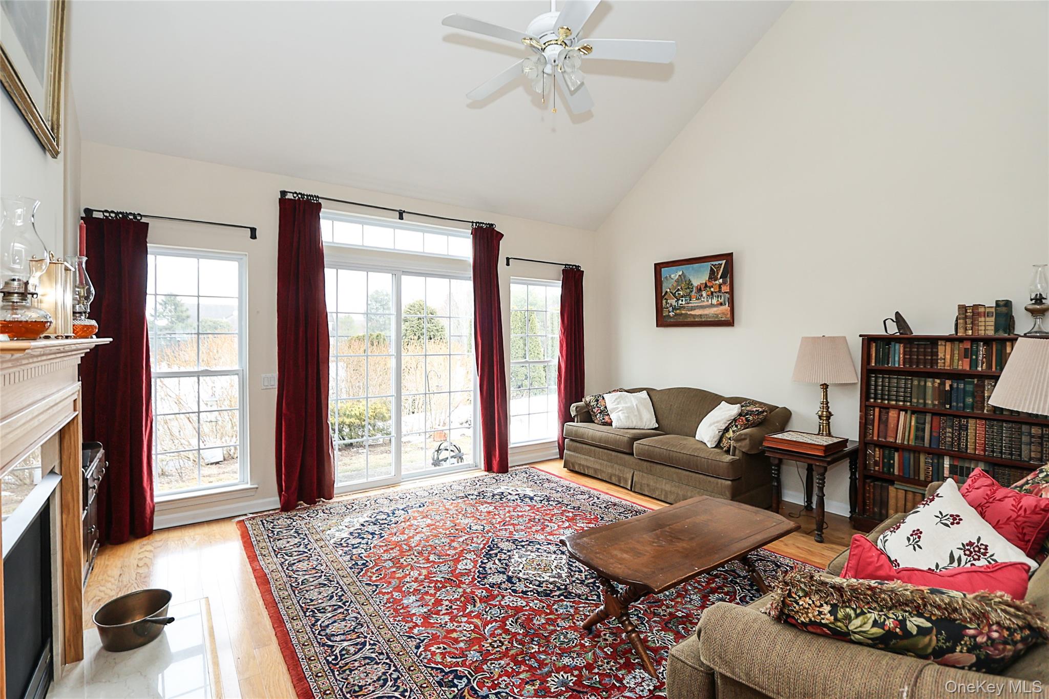 10 Louden Loop, Mount Sinai, NY 11766