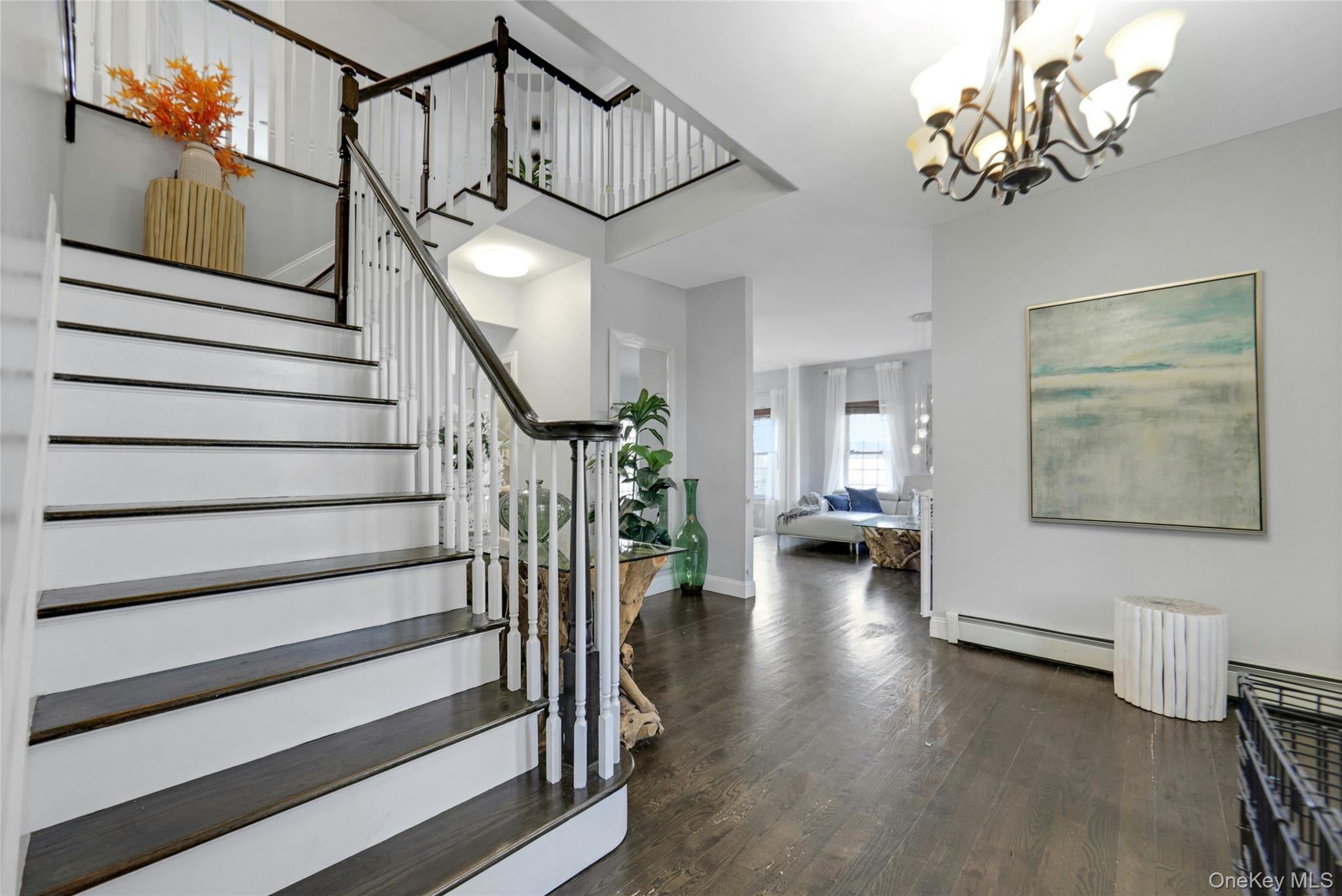 4 Camelback Road, Chester, NY 10918