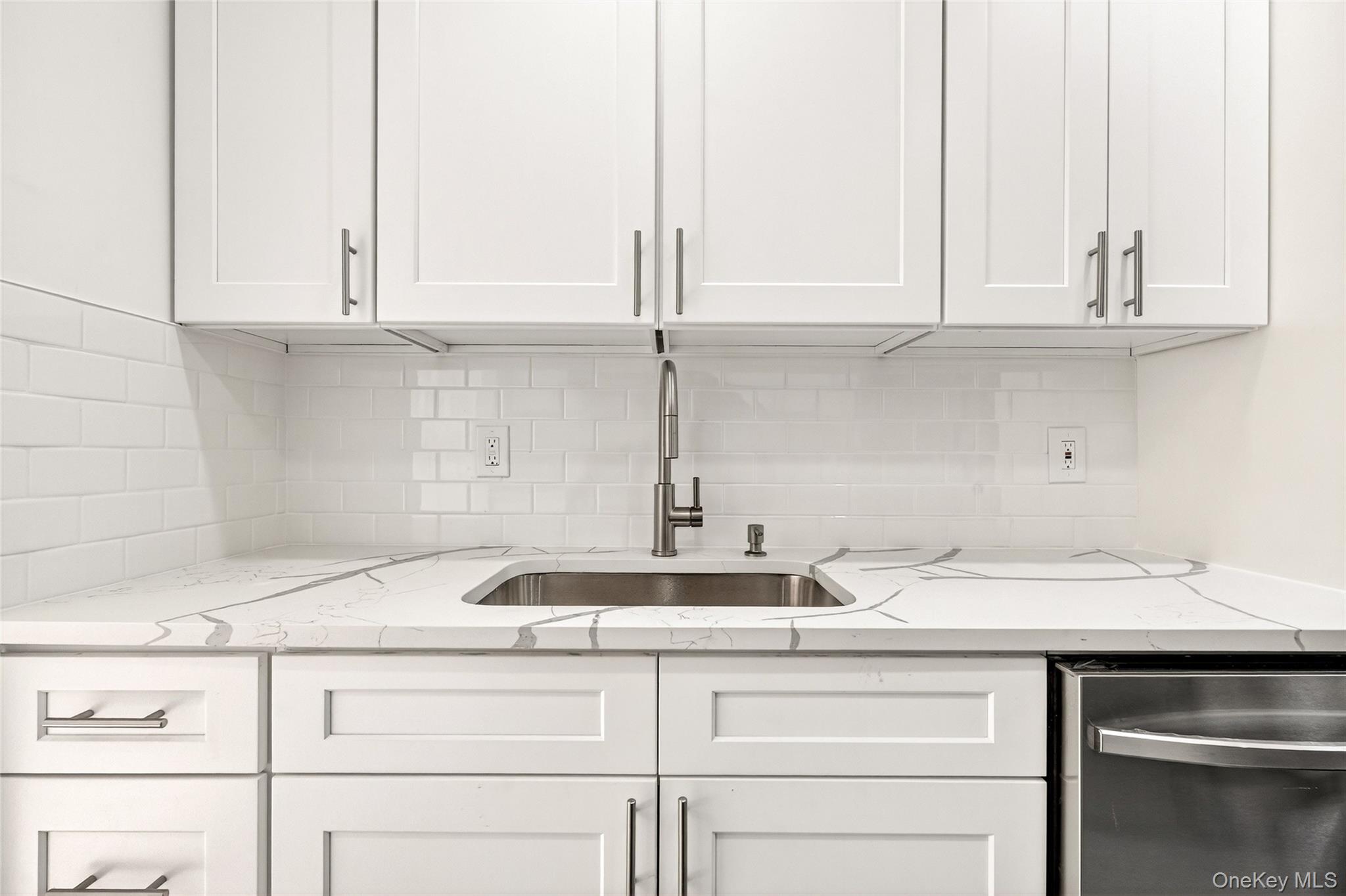 22 Hillside Terrace # D, White Plains, NY 10601