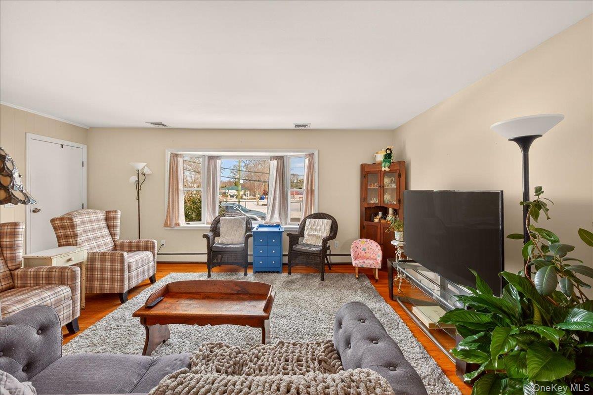 52 Central Avenue, Patchogue, NY 11772