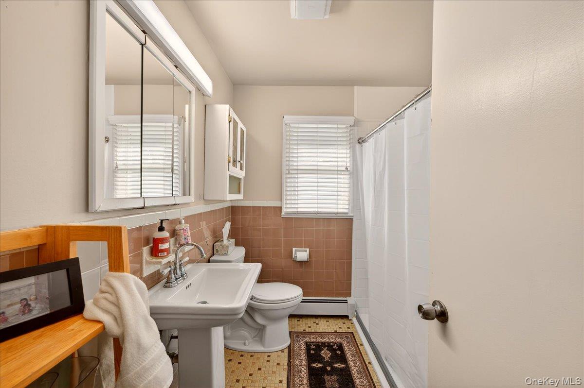 52 Central Avenue, Patchogue, NY 11772